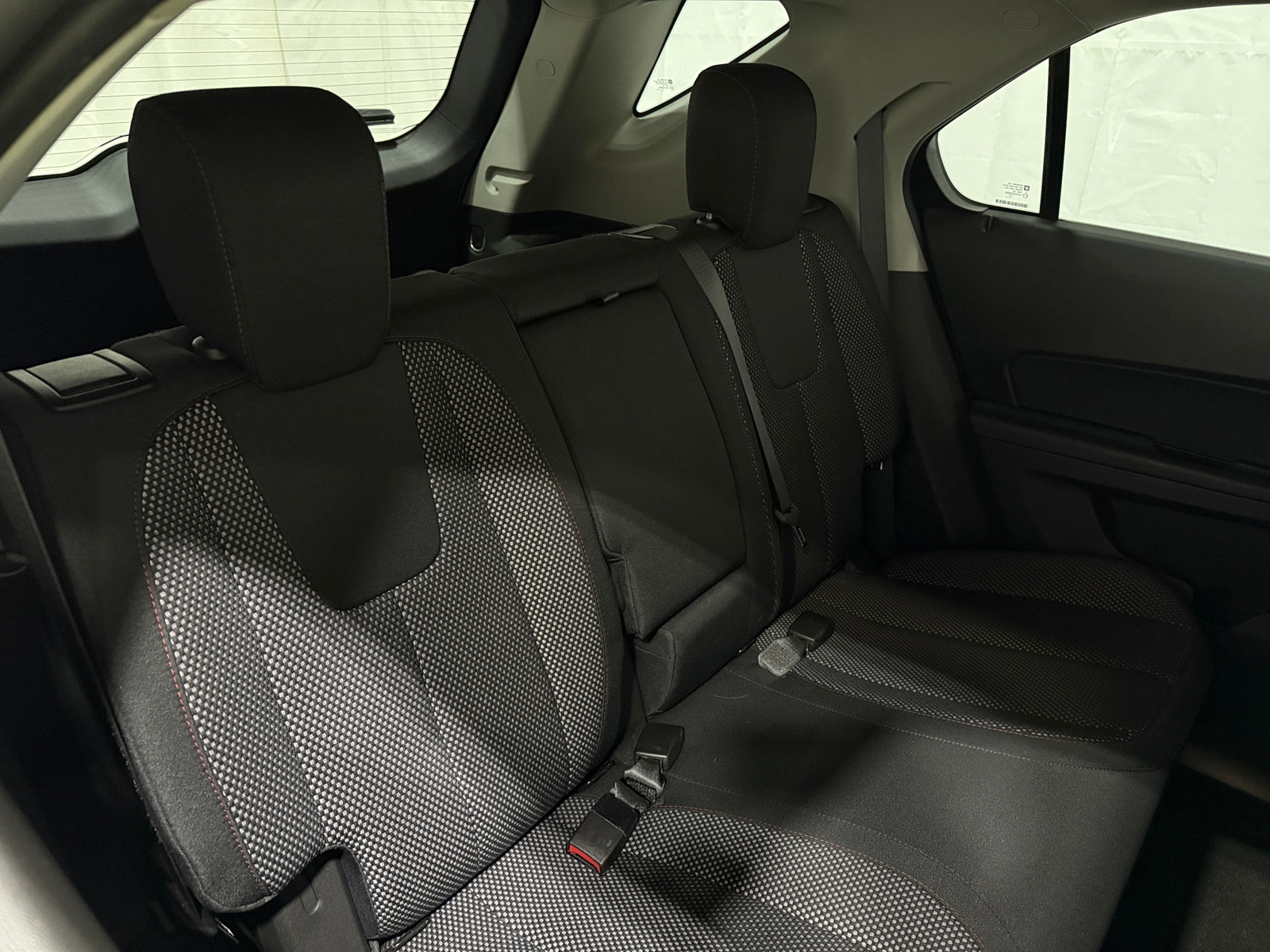 Thumbnail: 2017 Chevrolet Equinox - 6