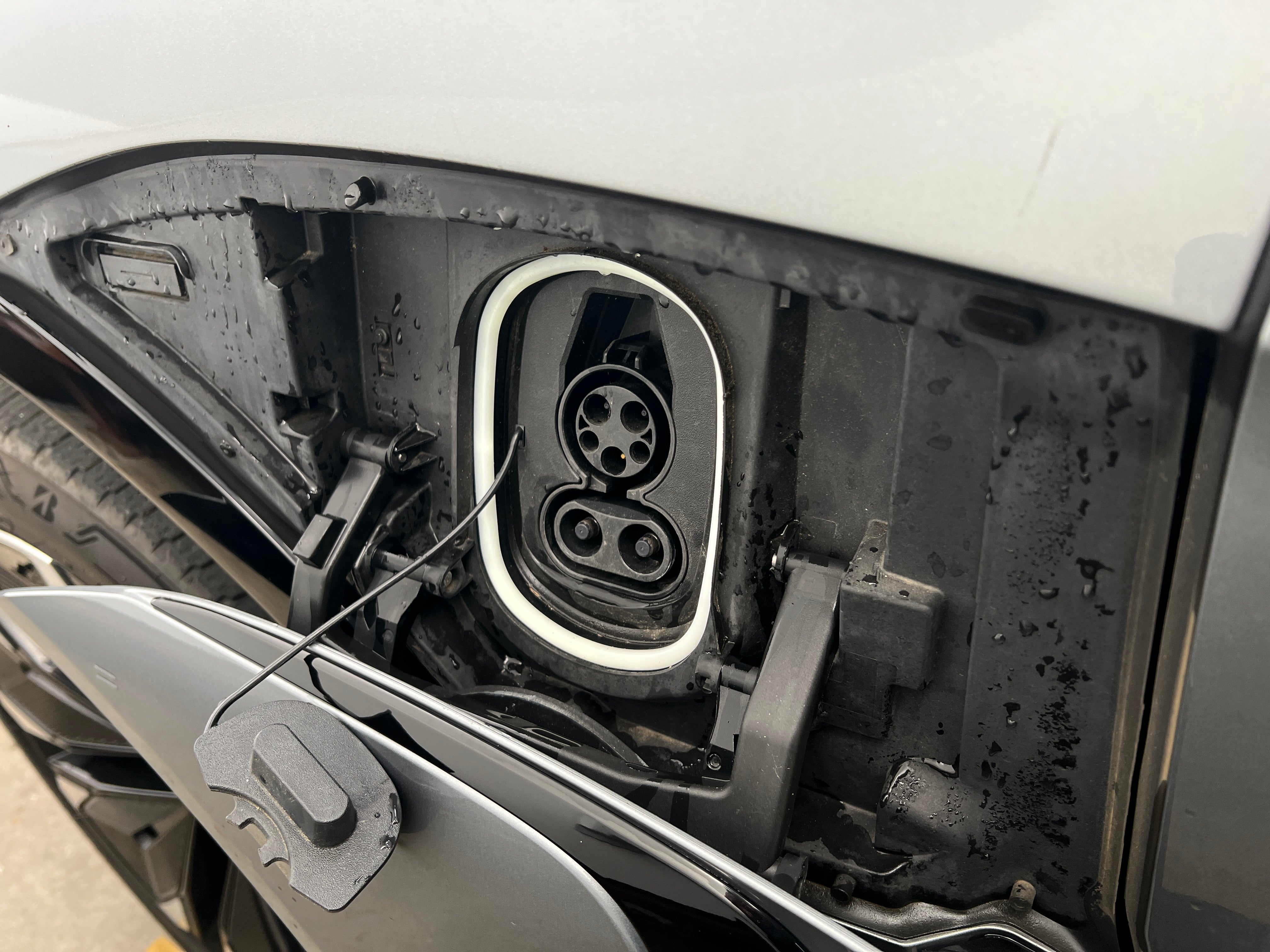 Used 2024 Chevrolet Blazer EV RS with VIN 3GNKDCRJ6RS124278 for sale in Oak Creek, WI