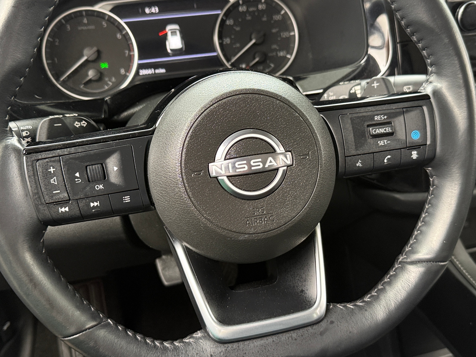 Thumbnail: 2024 Nissan Pathfinder - 4