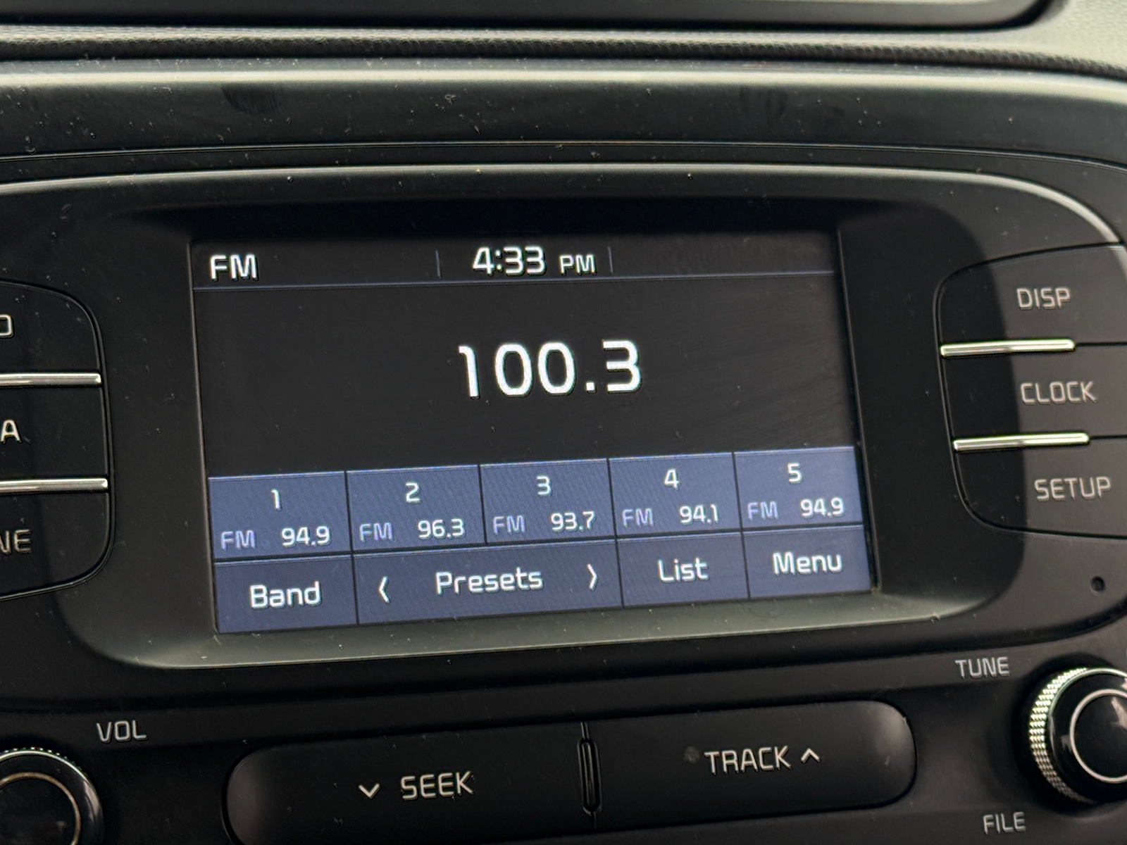 Thumbnail: 2017 Kia Soul - 4