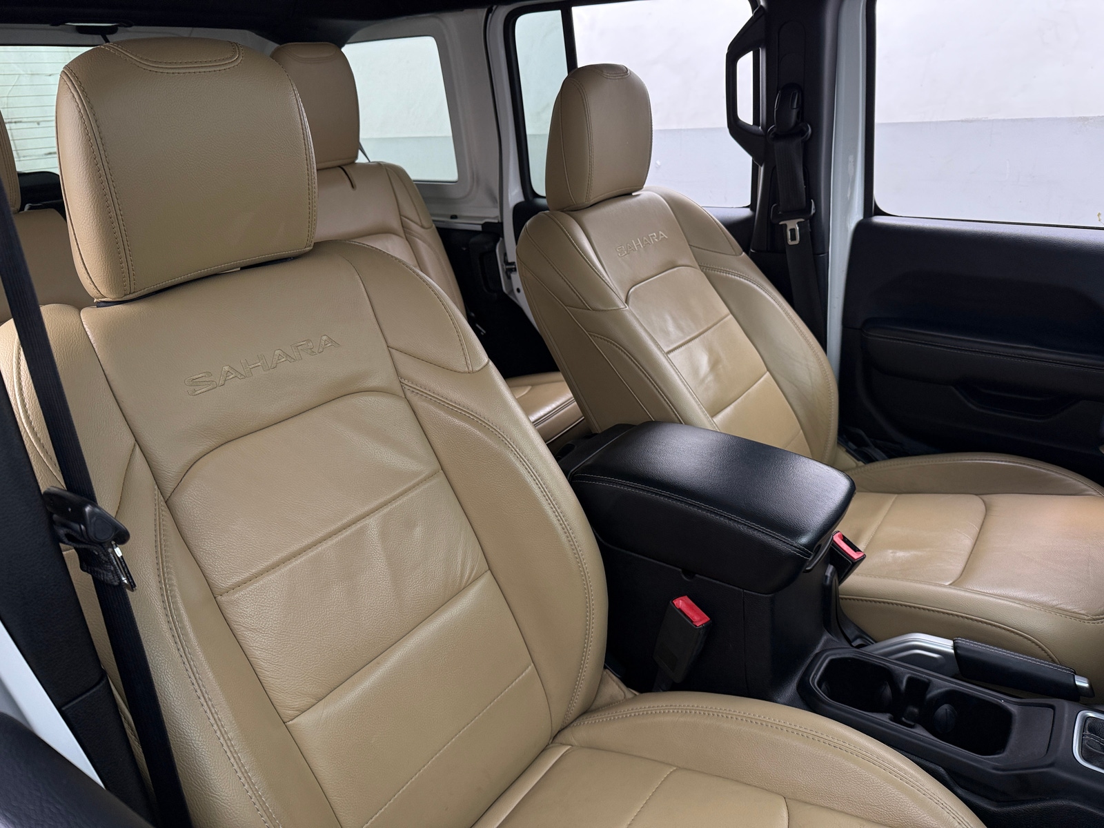 Thumbnail: 2018 Jeep Wrangler - 2