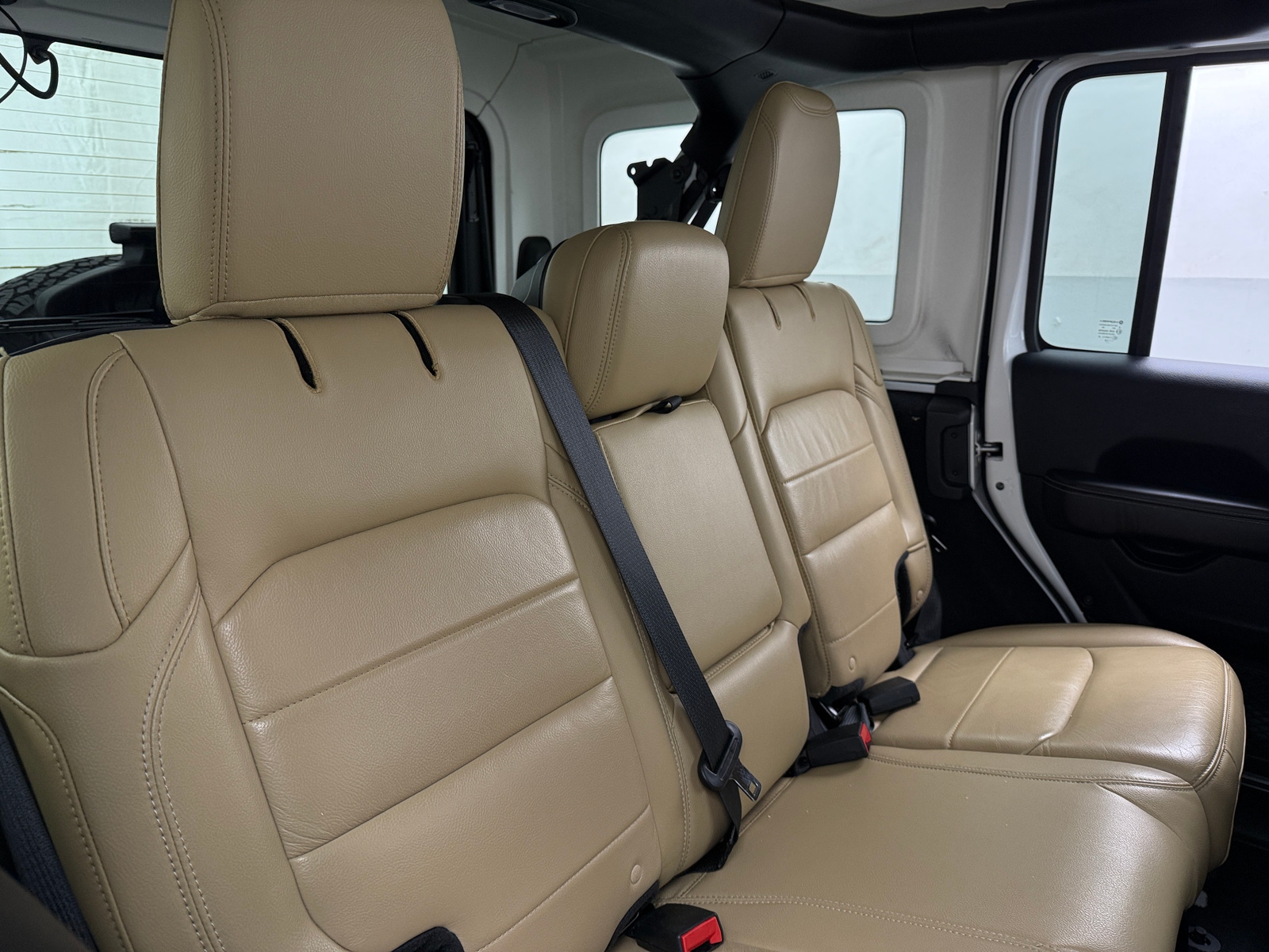 Thumbnail: 2018 Jeep Wrangler - 6