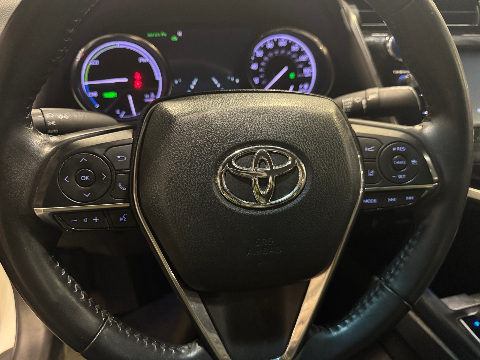 Thumbnail: 2018 Toyota Camry - 4