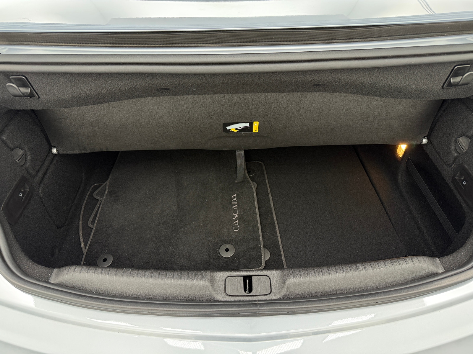 Thumbnail: 2019 Buick Cascada - 6