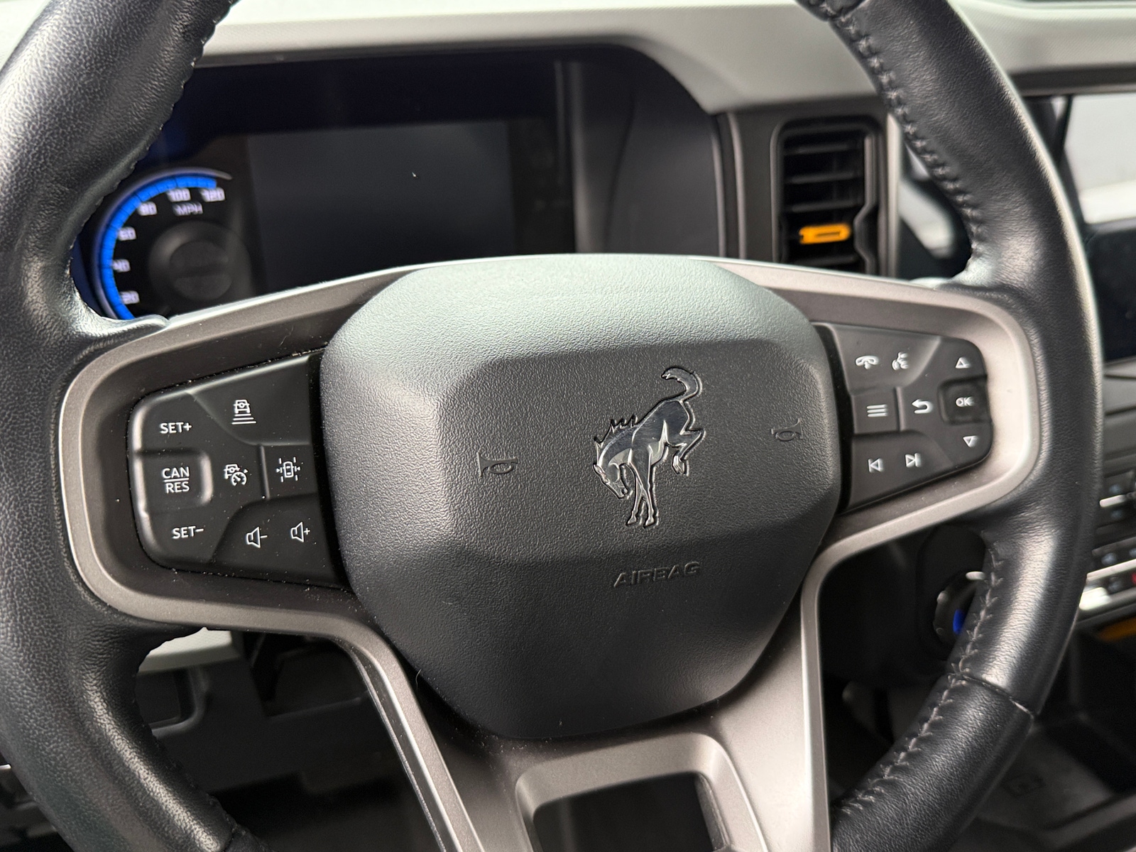 Thumbnail: 2022 Ford Bronco - 4