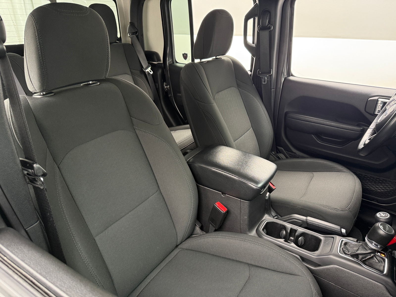 Thumbnail: 2022 Jeep Gladiator - 2