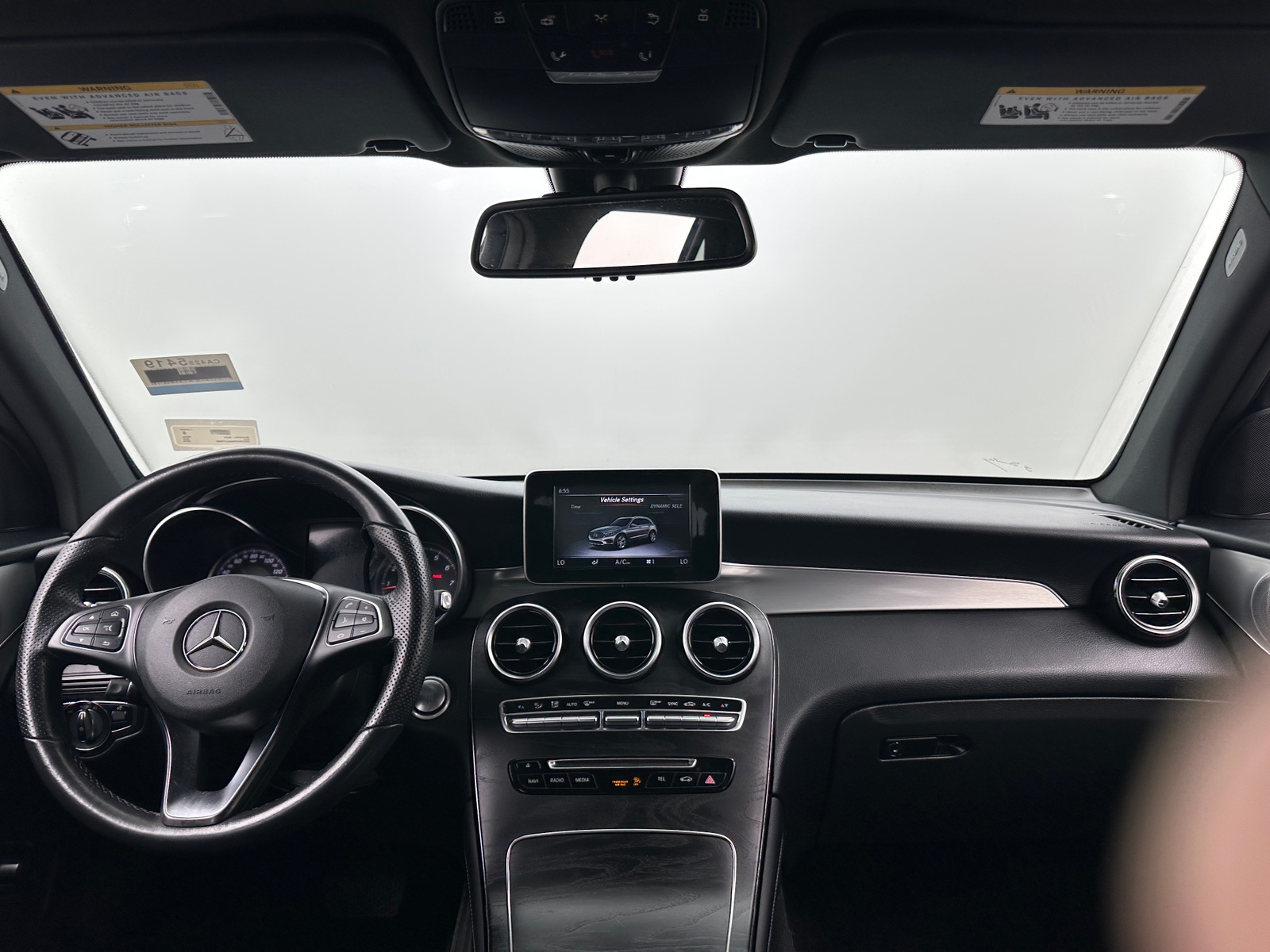 Thumbnail: 2019 Mercedes-Benz GLC - 2