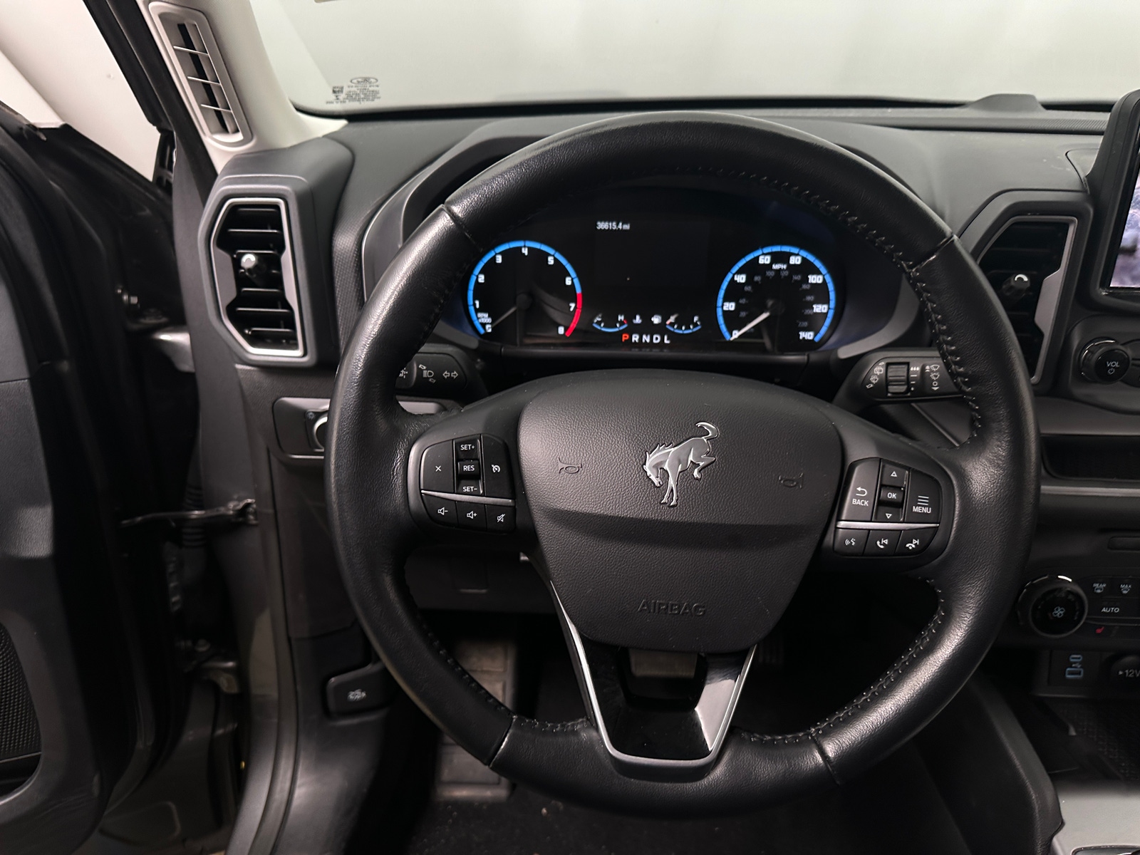 Thumbnail: 2022 Ford Bronco Sport - 5