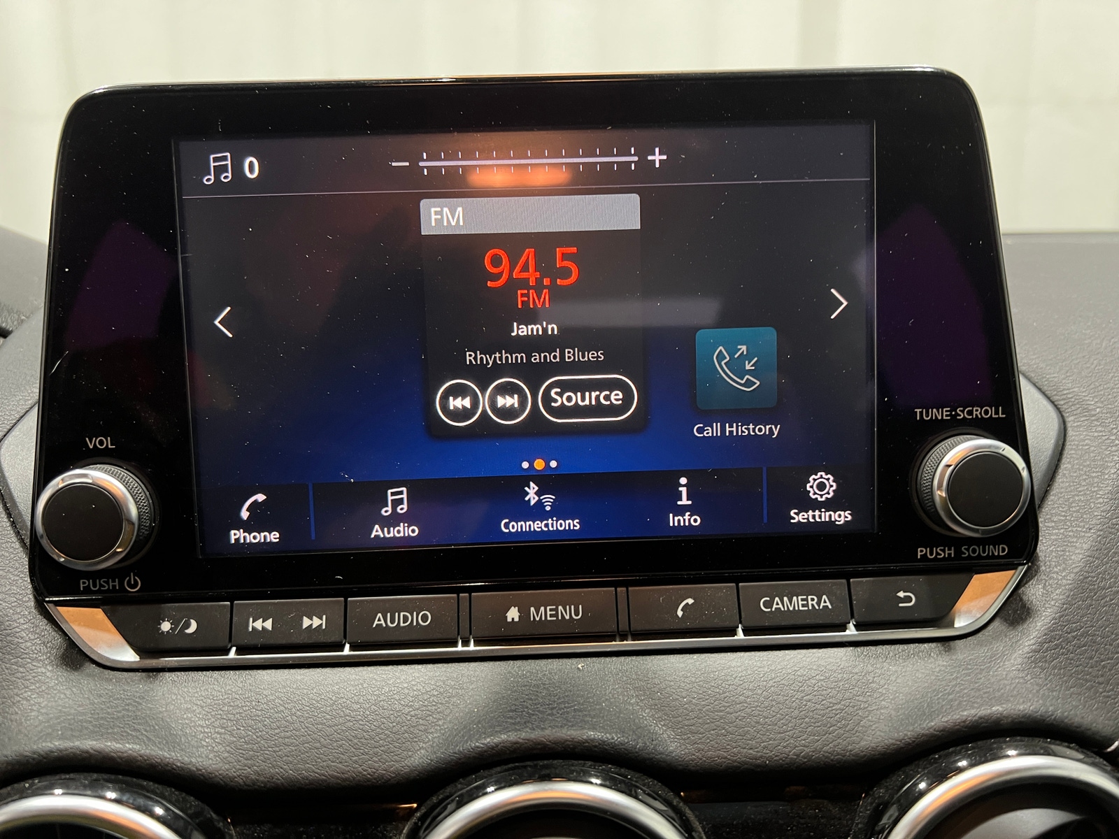 Thumbnail: 2020 Nissan Sentra - 4