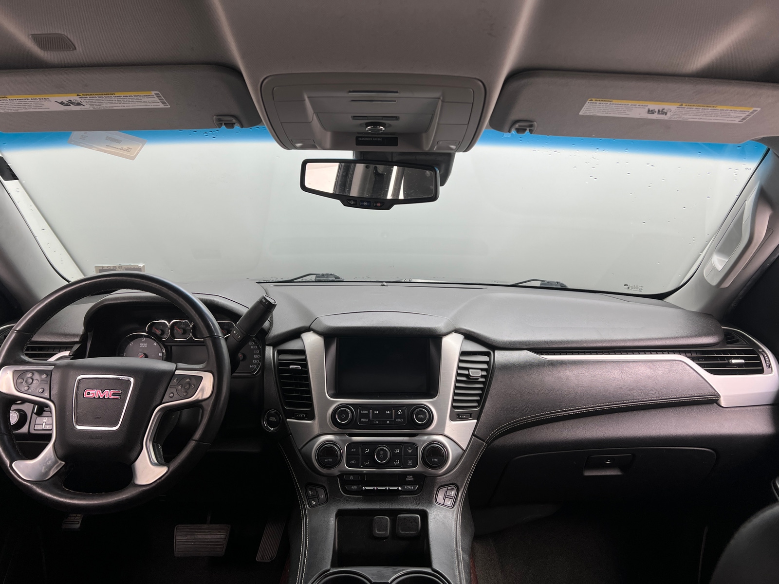 Thumbnail: 2018 GMC Yukon XL - 2