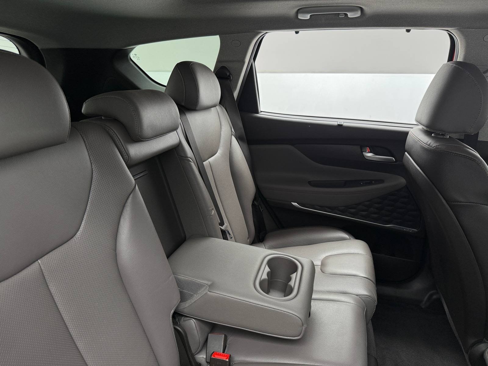 Thumbnail: 2020 Hyundai Santa Fe - 5