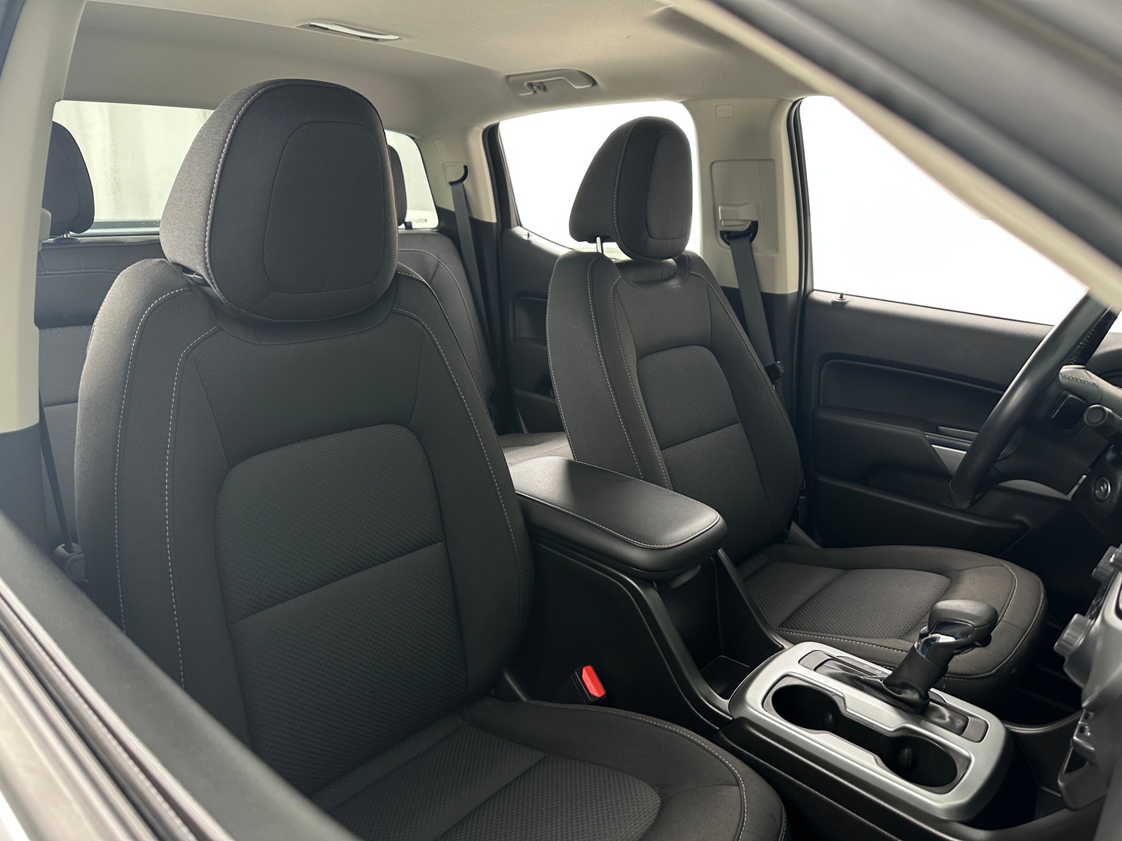 Thumbnail: 2022 Chevrolet Colorado - 2