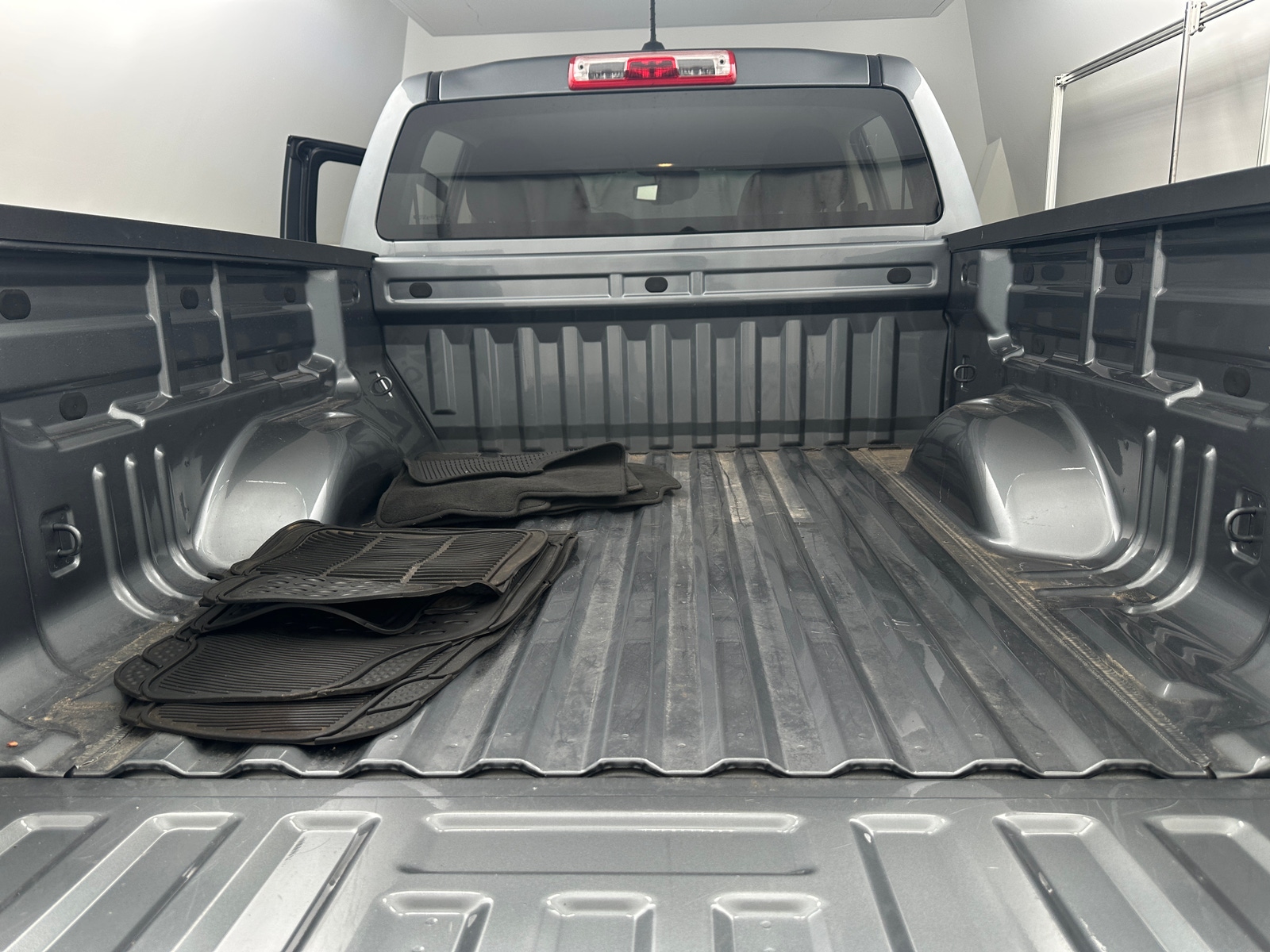 Thumbnail: 2022 Chevrolet Colorado - 7