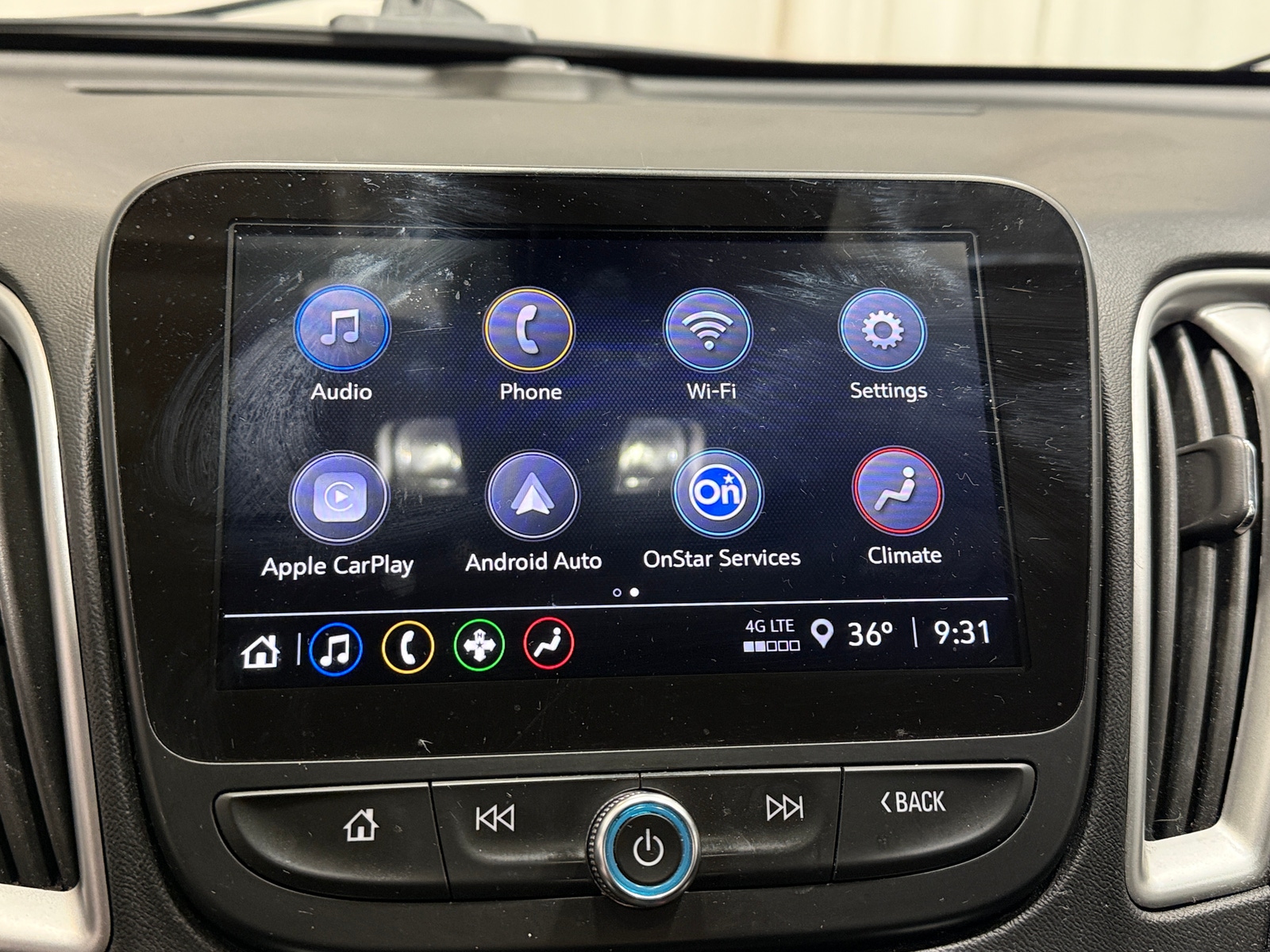 Thumbnail: 2024 Chevrolet Malibu - 4