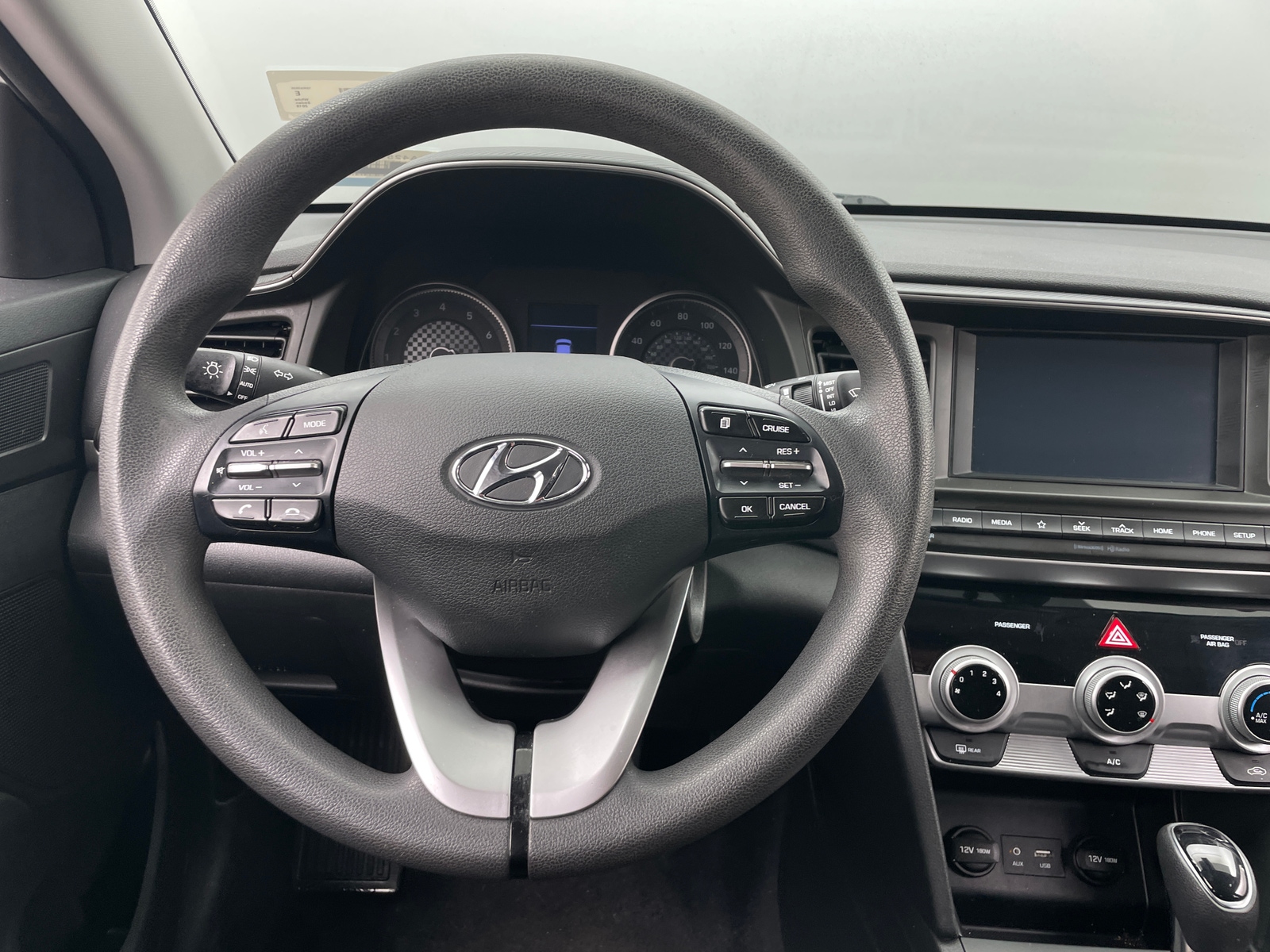 Thumbnail: 2019 Hyundai Elantra - 5