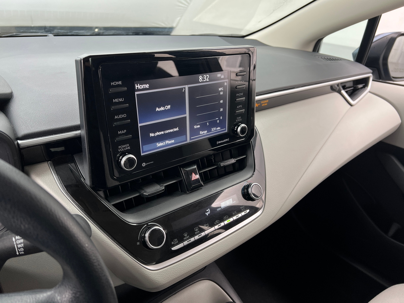 Thumbnail: 2022 Toyota Corolla - 4