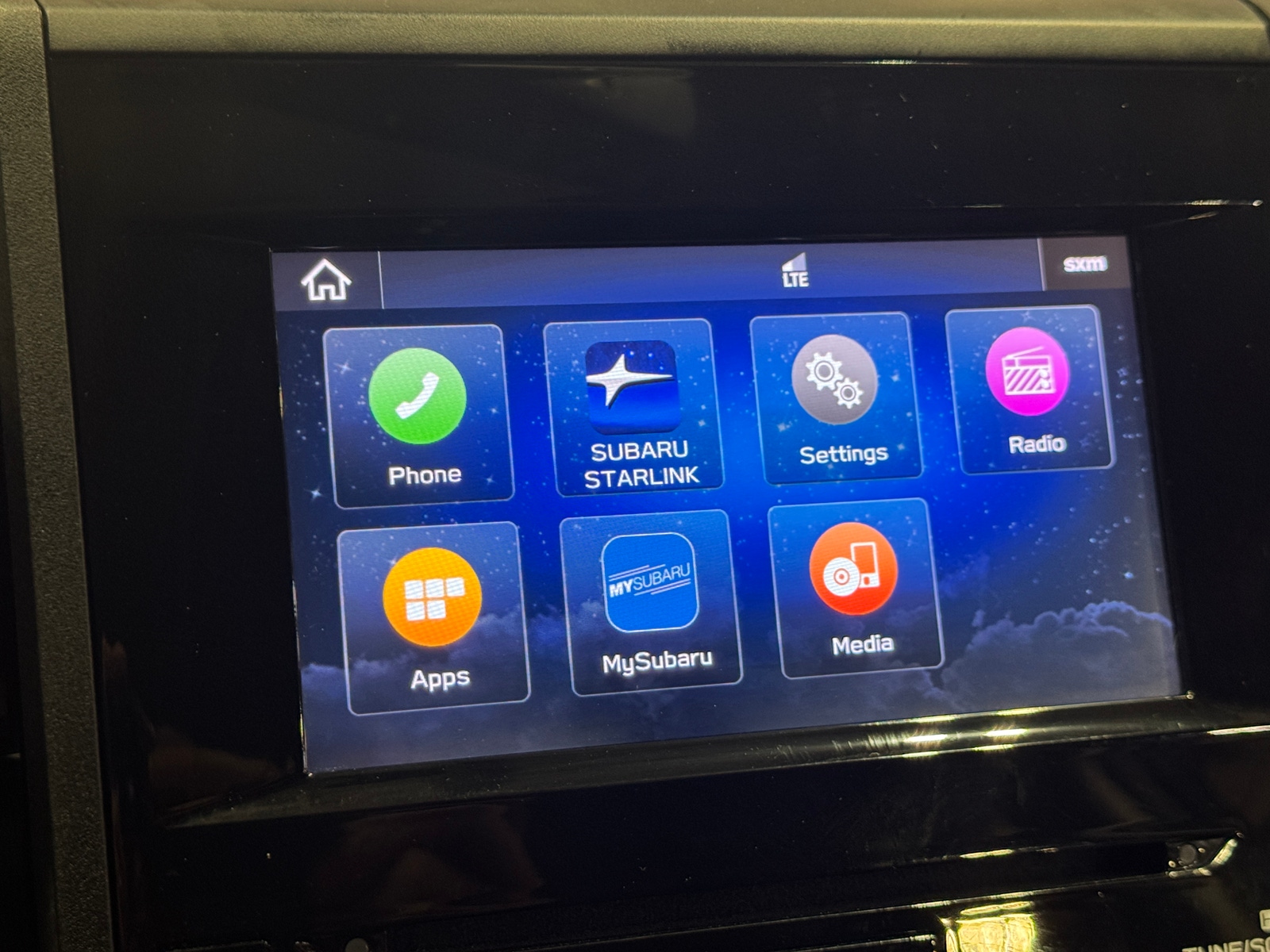 Thumbnail: 2019 Subaru Crosstrek - 4