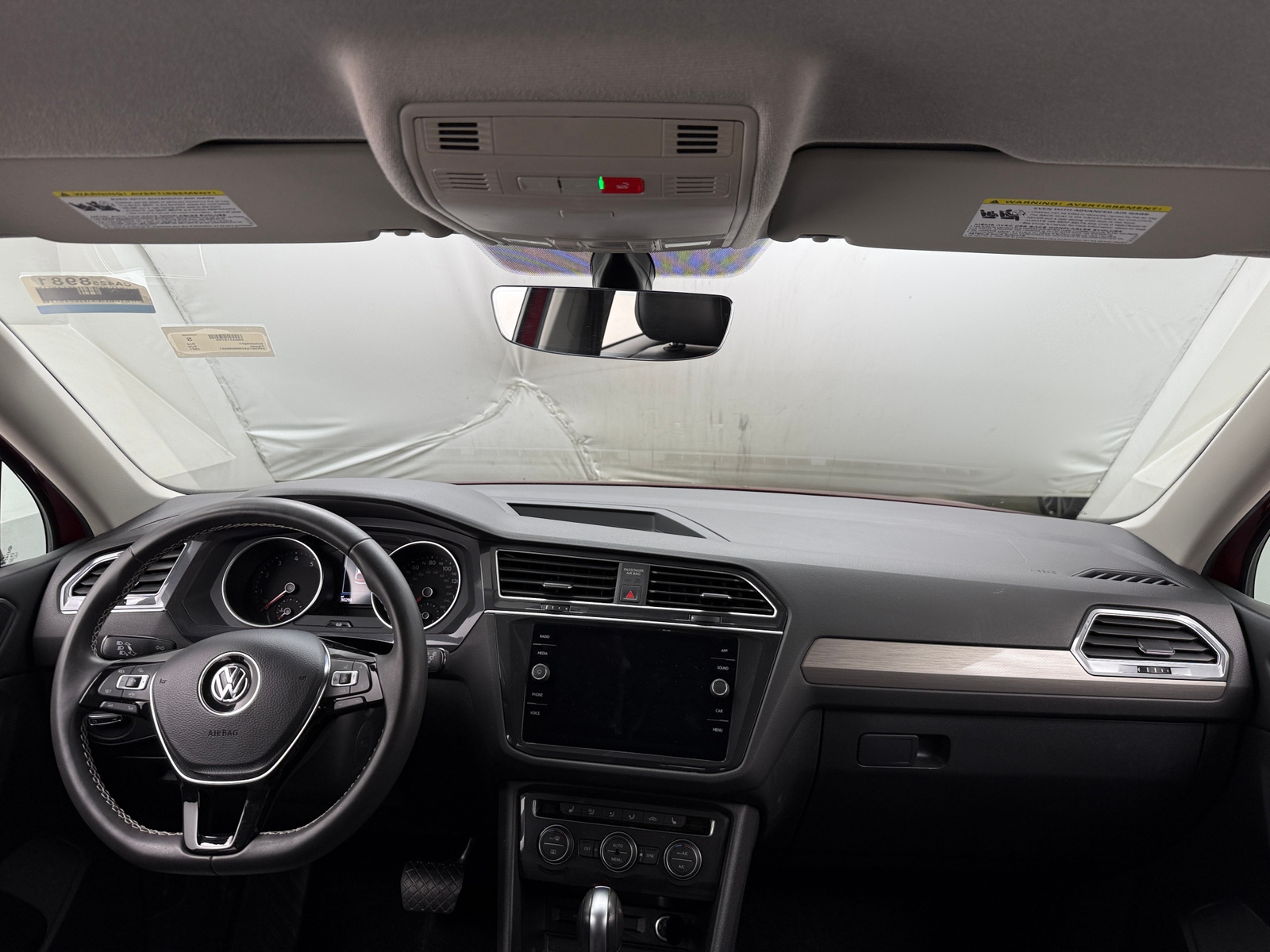 Thumbnail: 2021 Volkswagen Tiguan - 2