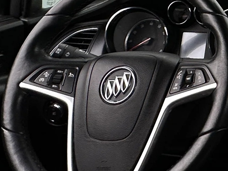 Thumbnail: 2016 Buick Cascada - 4