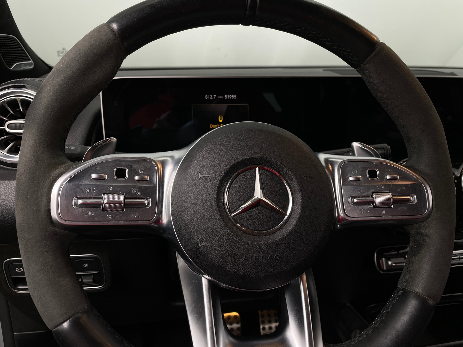 Thumbnail: 2021 Mercedes-Benz GLB - 4