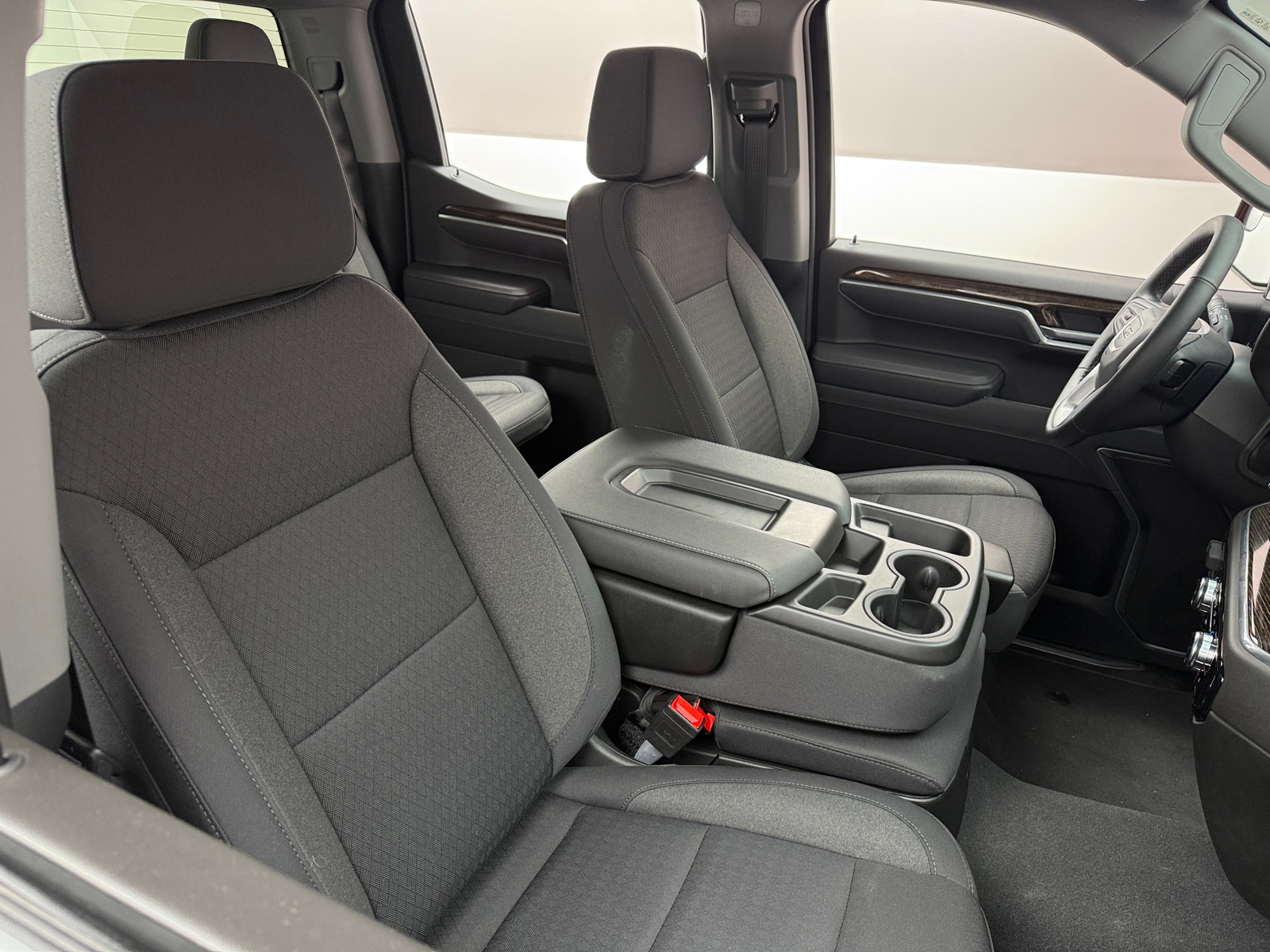 Thumbnail: 2025 GMC Sierra 1500 - 2