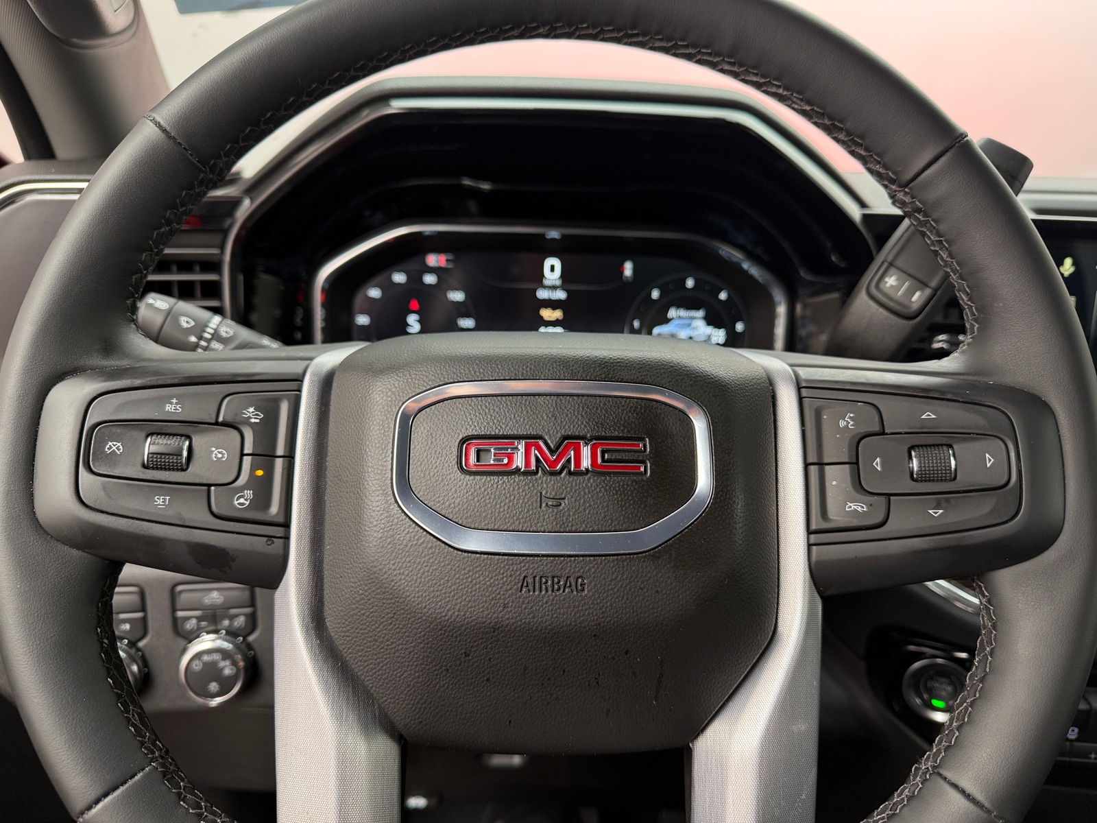 Thumbnail: 2025 GMC Sierra 1500 - 5