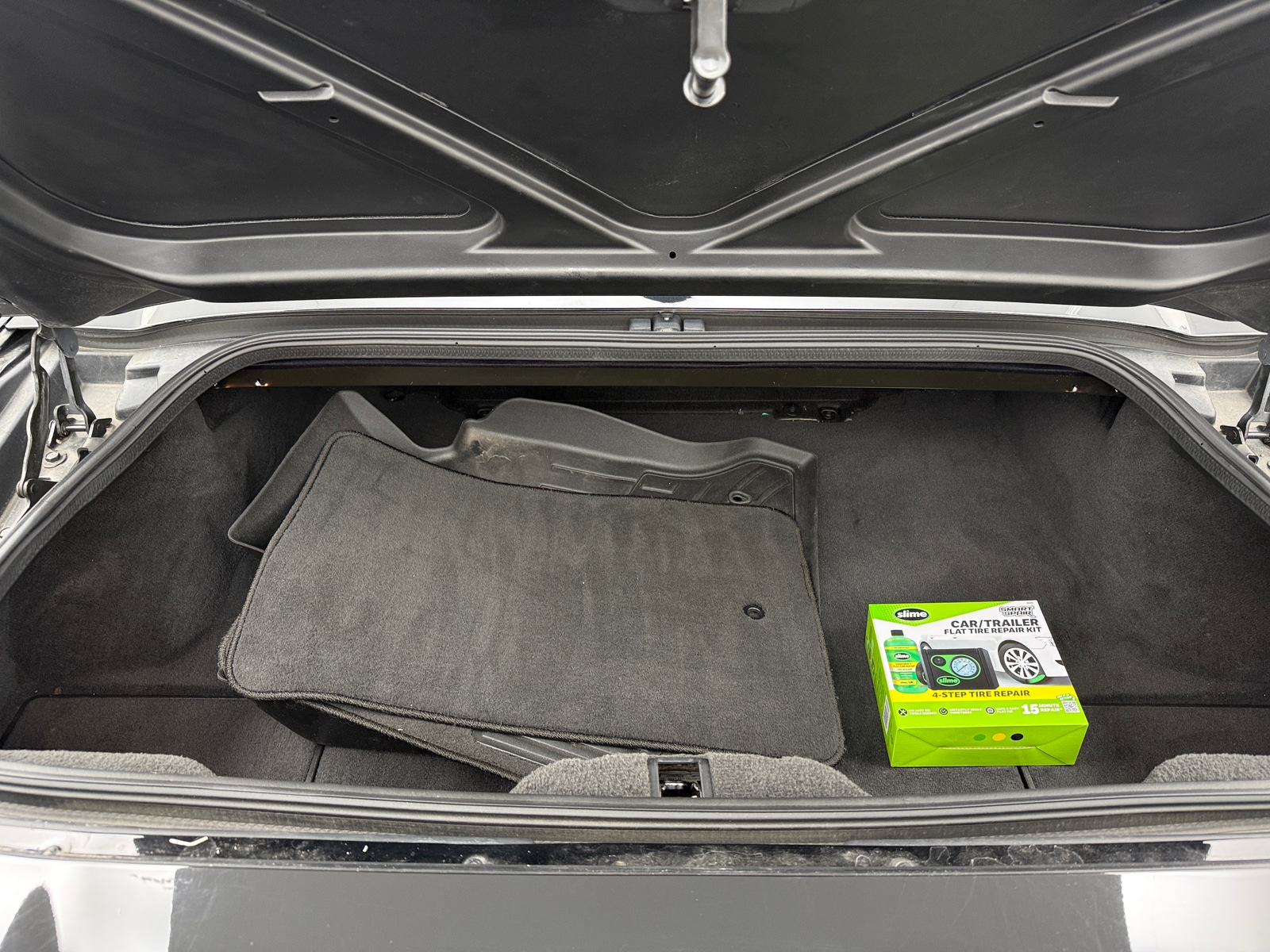 Thumbnail: 2010 Chevrolet Corvette - 5