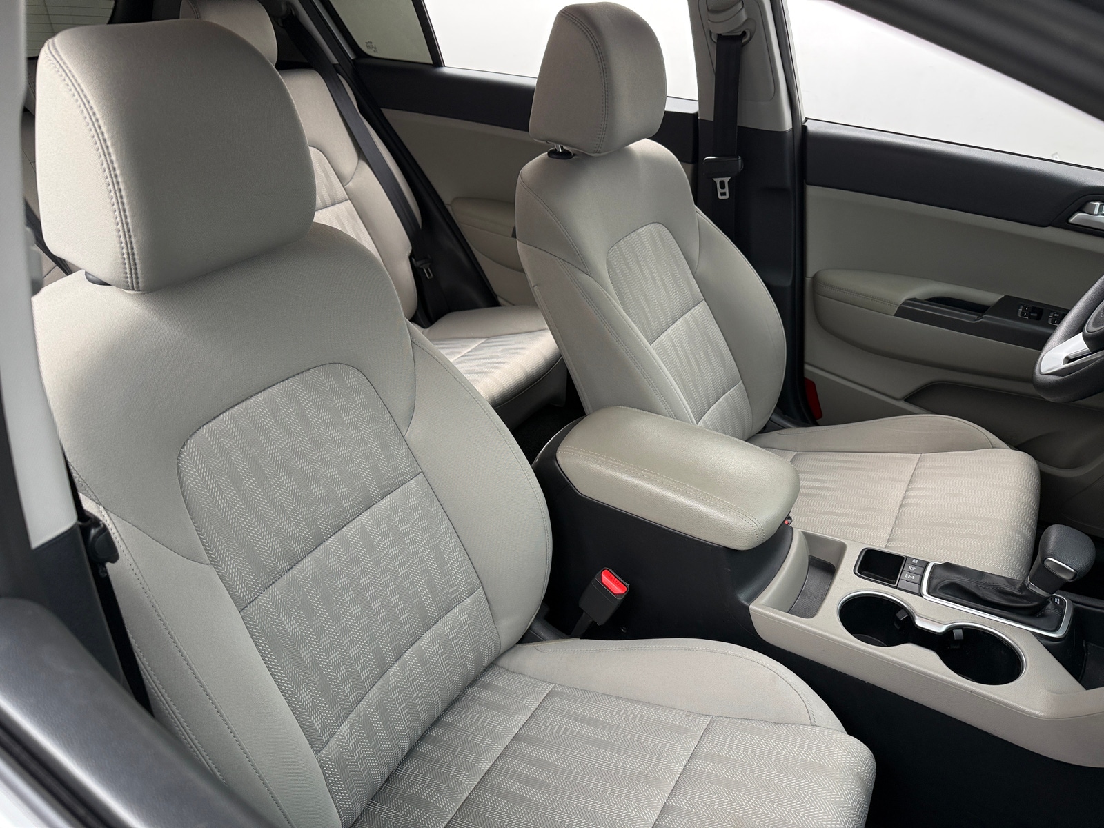 Thumbnail: 2020 Kia Sportage - 2