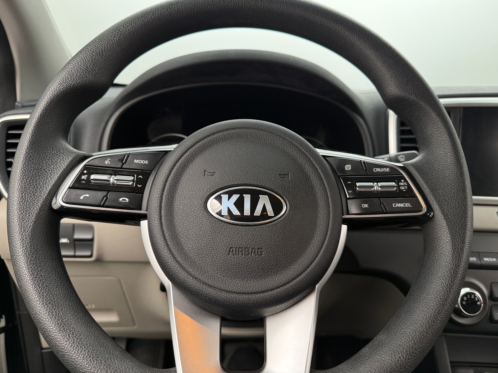 Thumbnail: 2020 Kia Sportage - 5