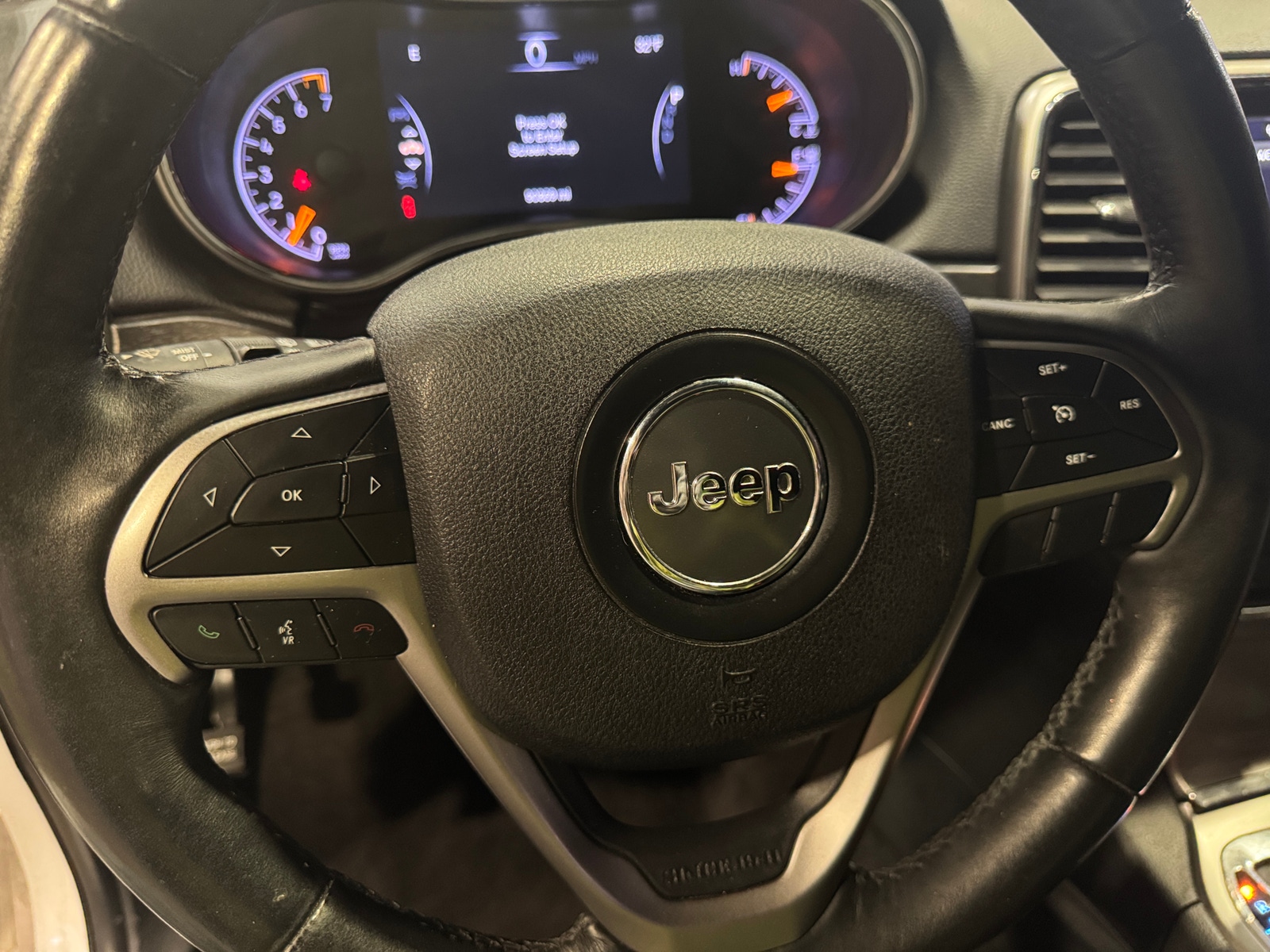 Thumbnail: 2018 Jeep Grand Cherokee - 4