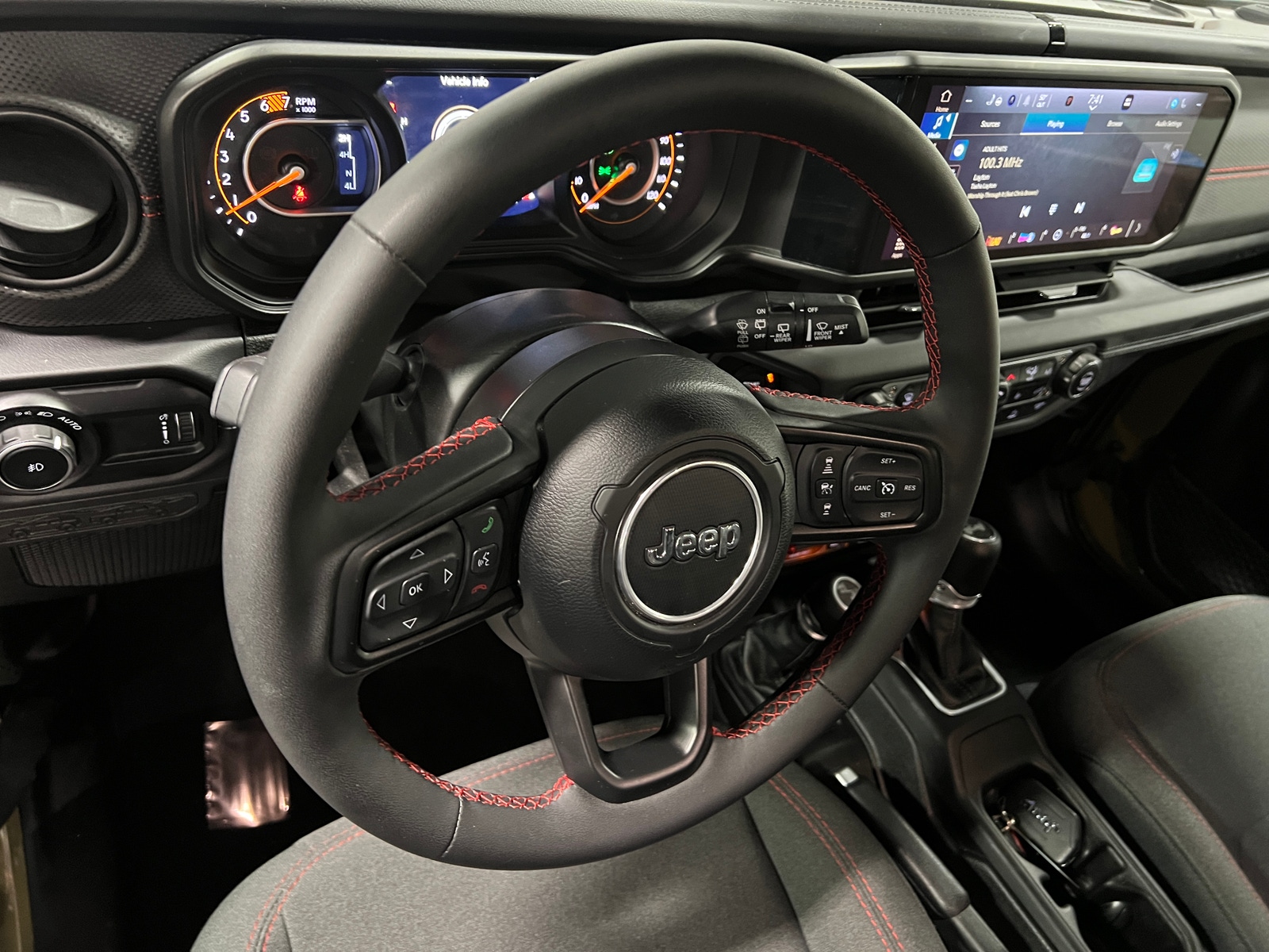 Thumbnail: 2025 Jeep Wrangler - 5