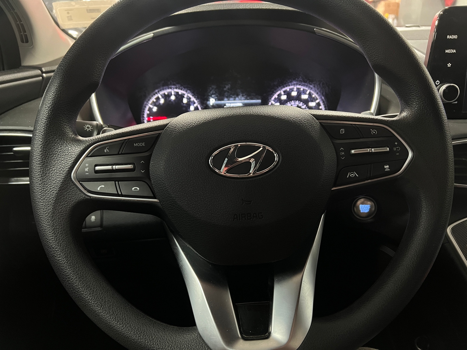 Thumbnail: 2022 Hyundai Santa Fe - 5