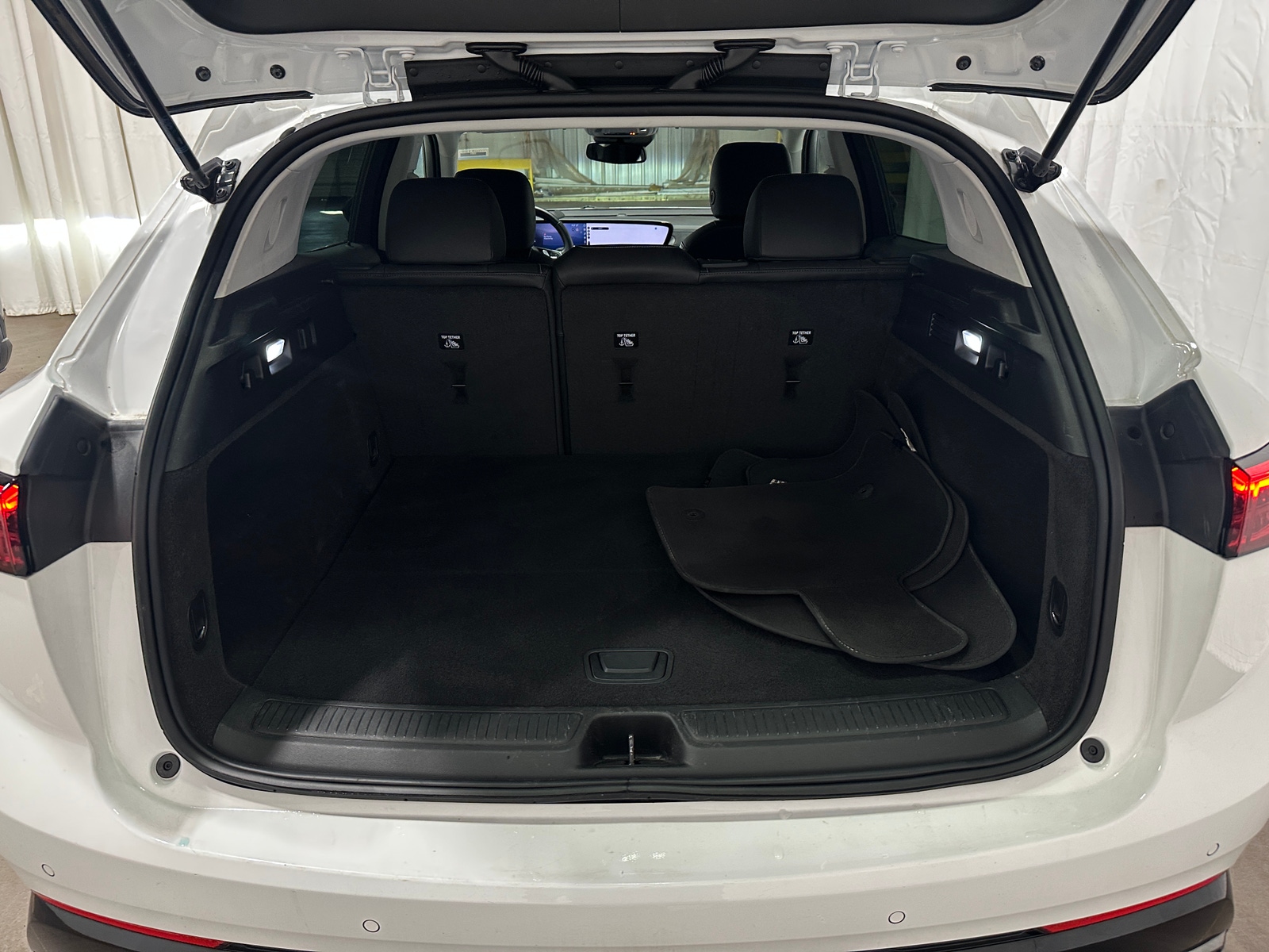 Thumbnail: 2024 Buick Envision - 6