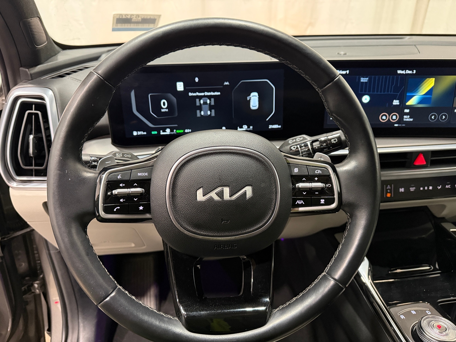 Thumbnail: 2025 Kia Sorento - 4