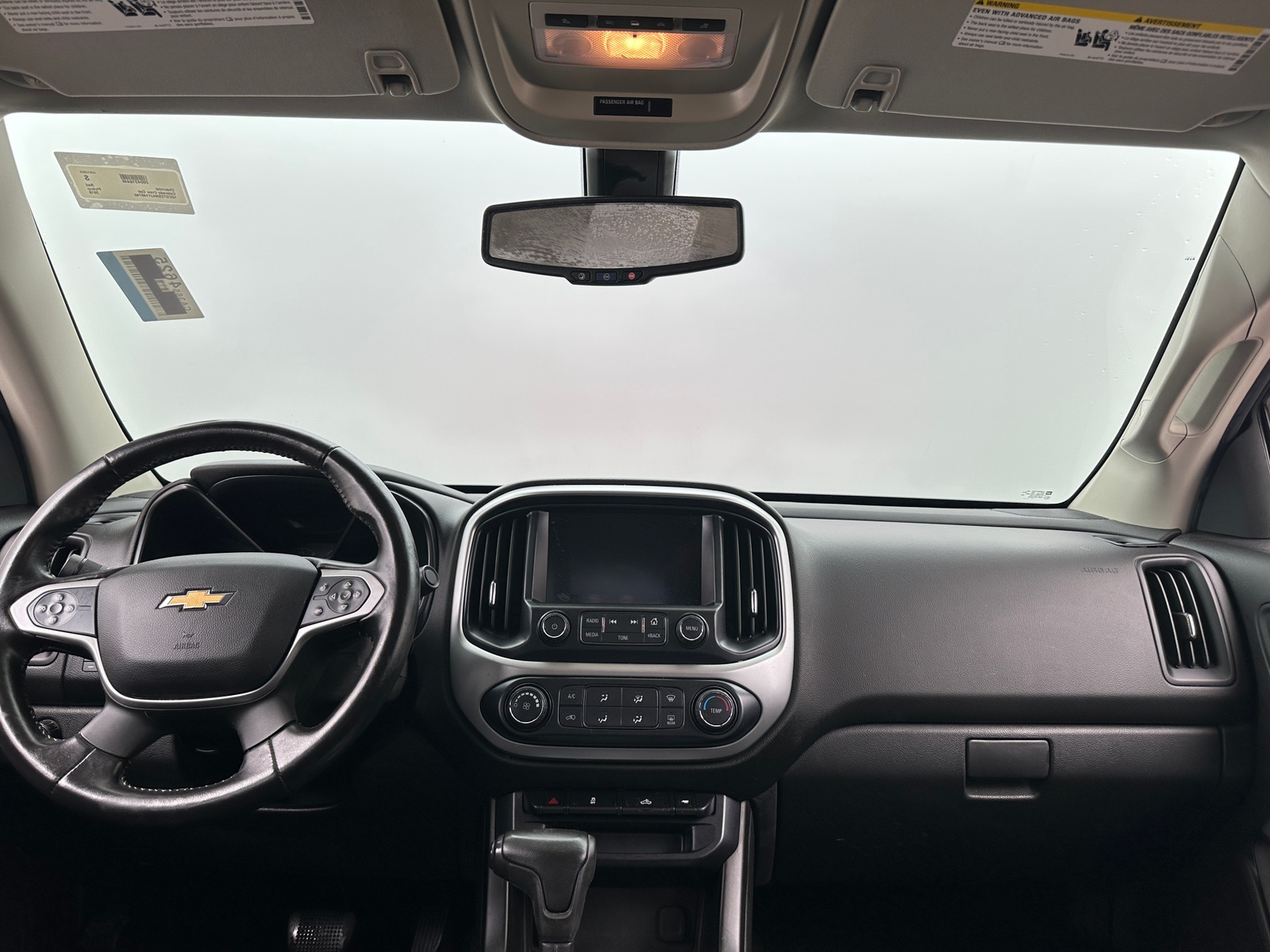 Thumbnail: 2018 Chevrolet Colorado - 3