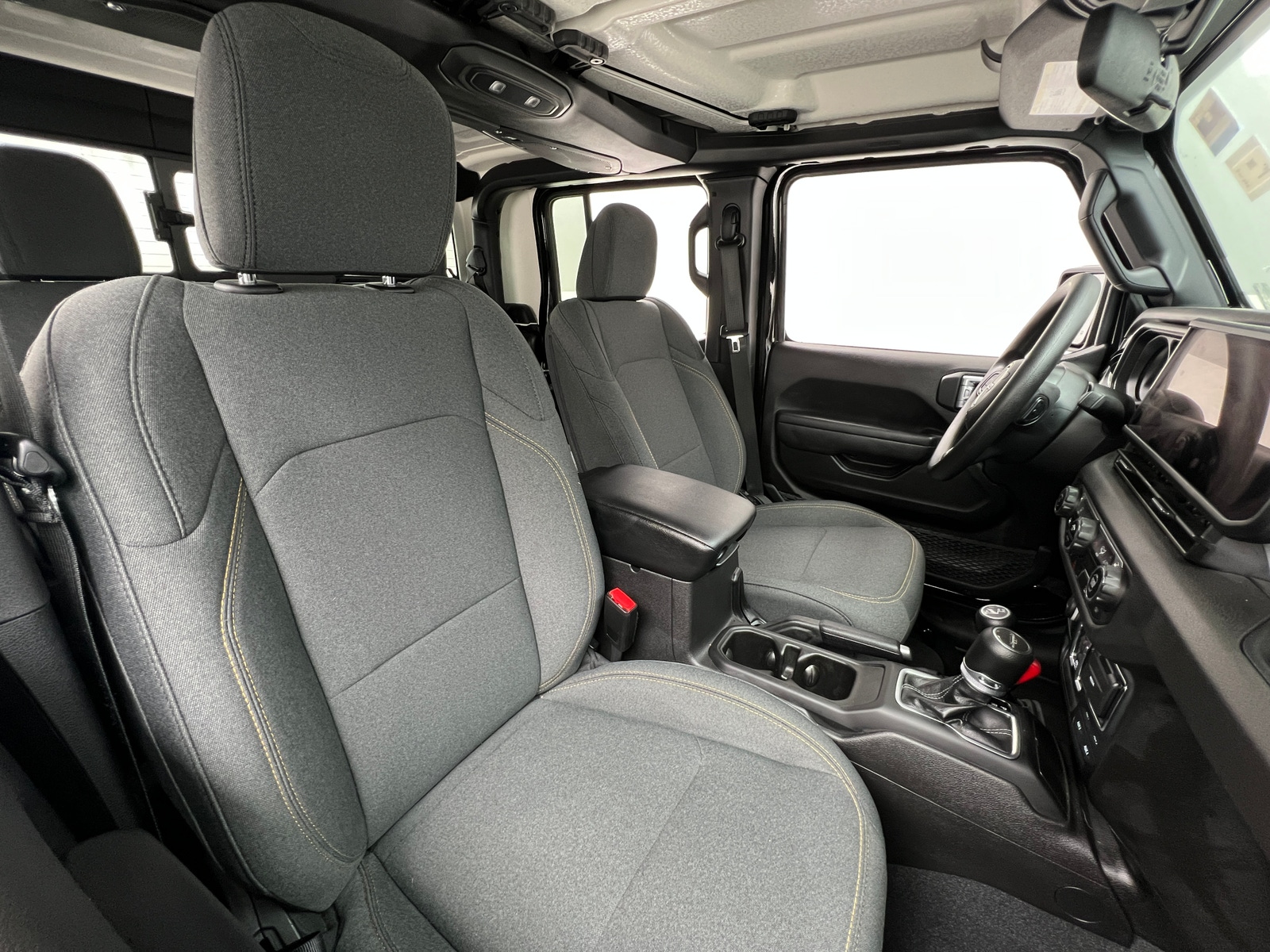 Thumbnail: 2024 Jeep Gladiator - 2