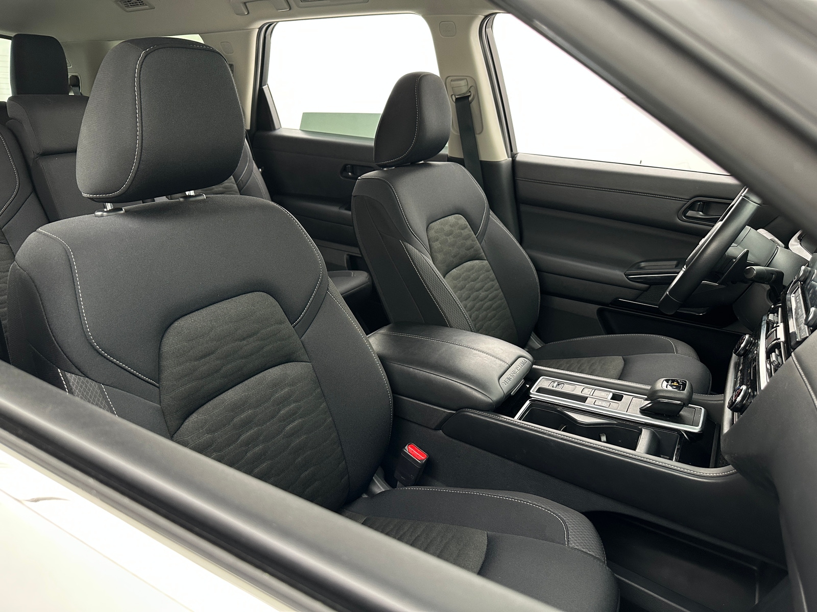 Thumbnail: 2025 Nissan Pathfinder - 2