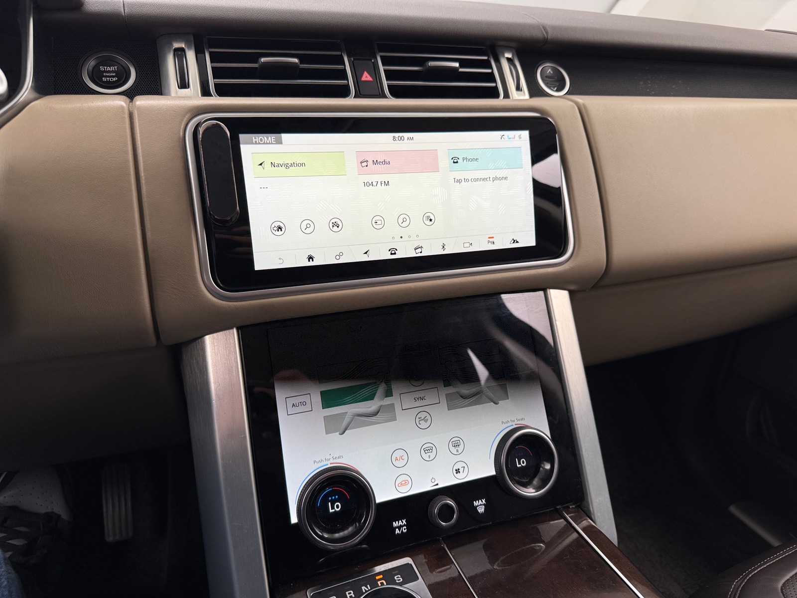 Thumbnail: 2019 Land Rover Range Rover - 3