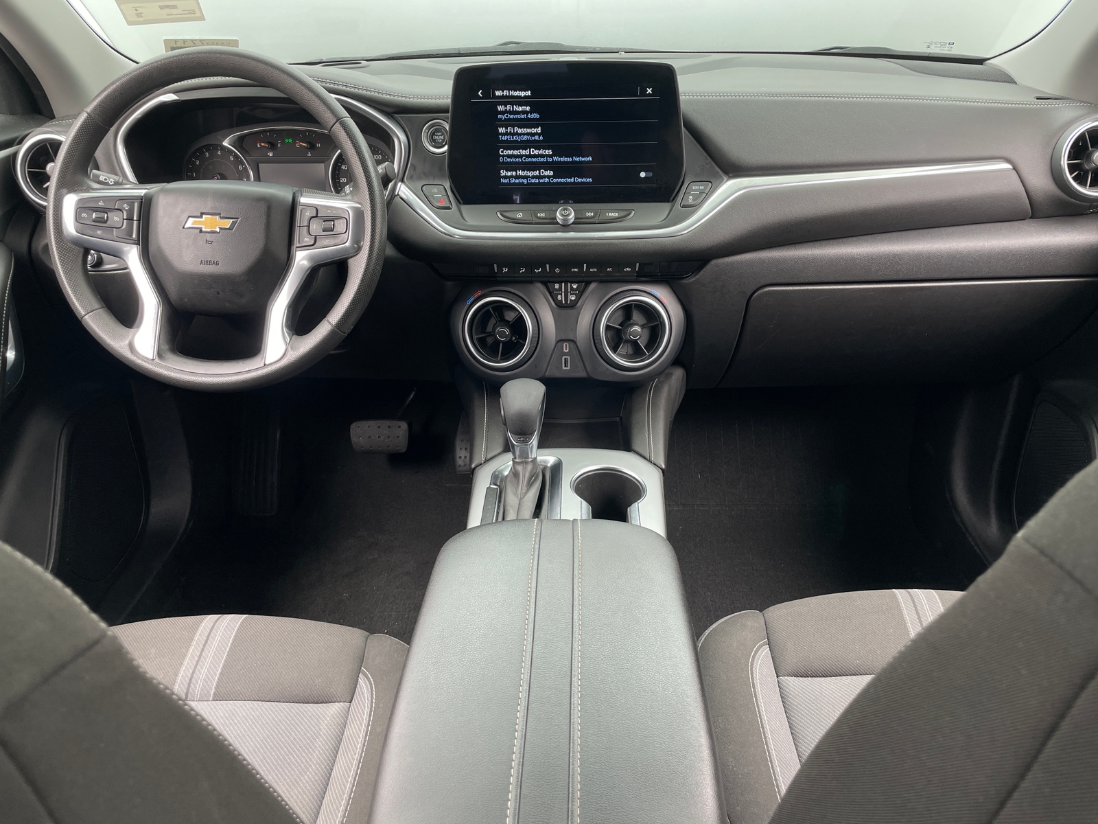 Thumbnail: 2023 Chevrolet Blazer - 3