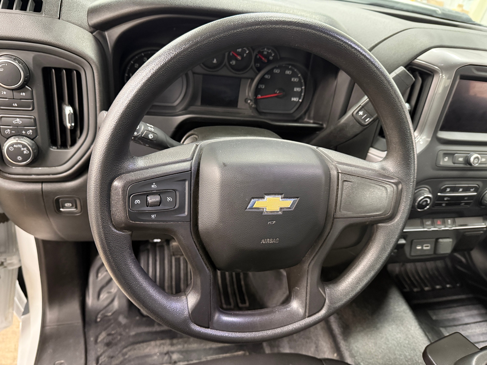 Thumbnail: 2021 Chevrolet Silverado 2500 - 4