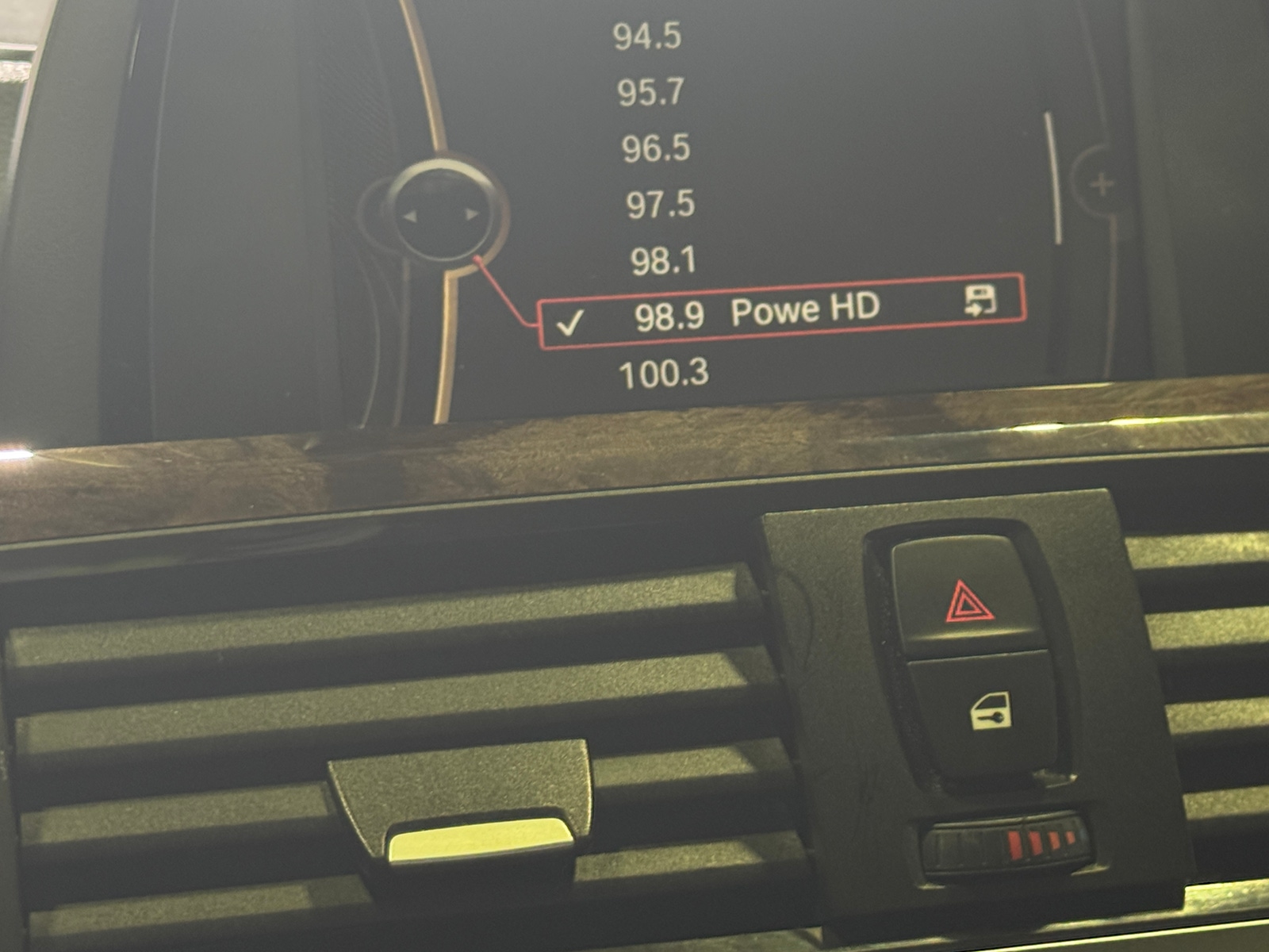 Thumbnail: 2013 BMW 3 Series - 3