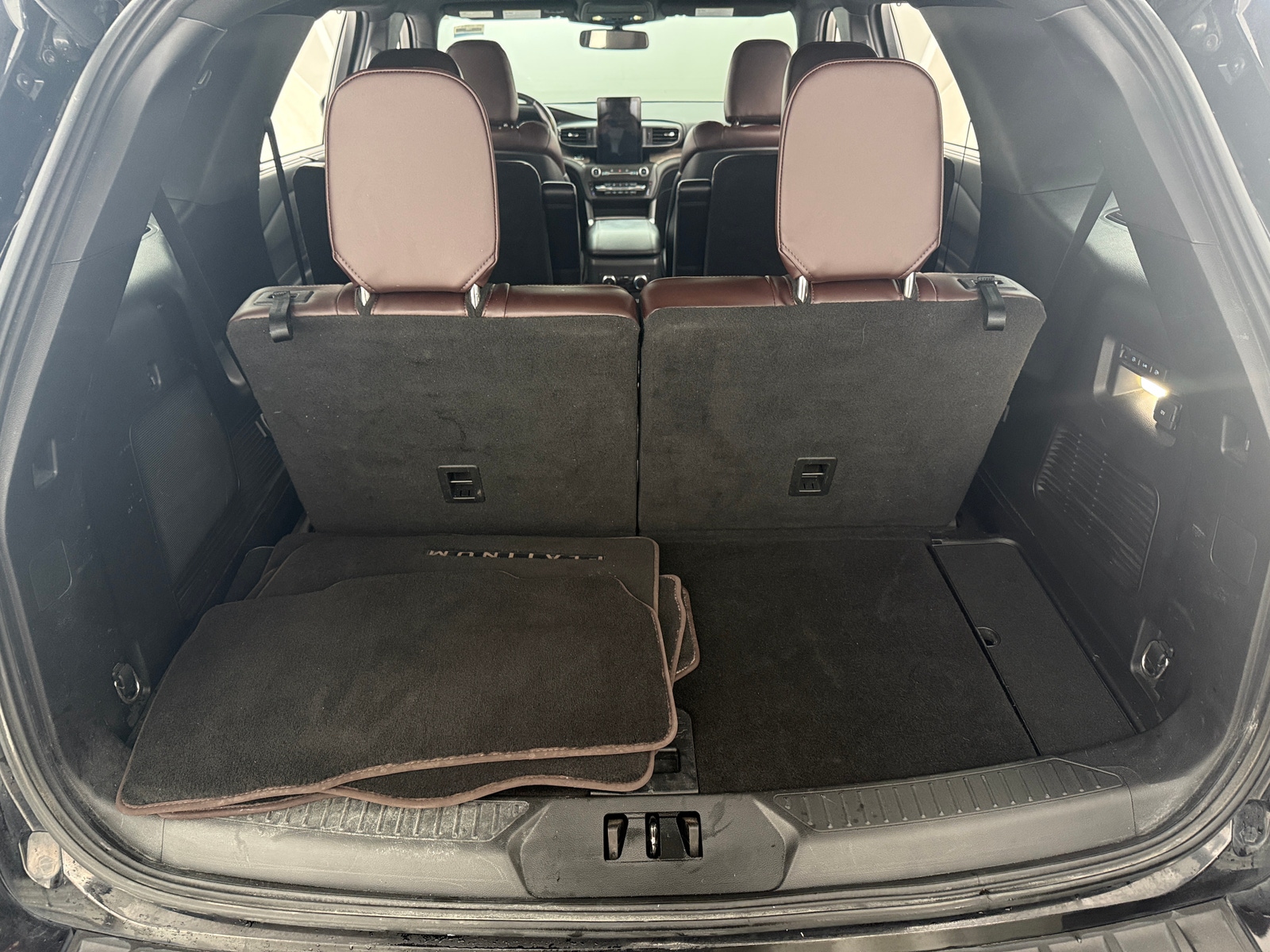 Thumbnail: 2020 Ford Explorer - 6