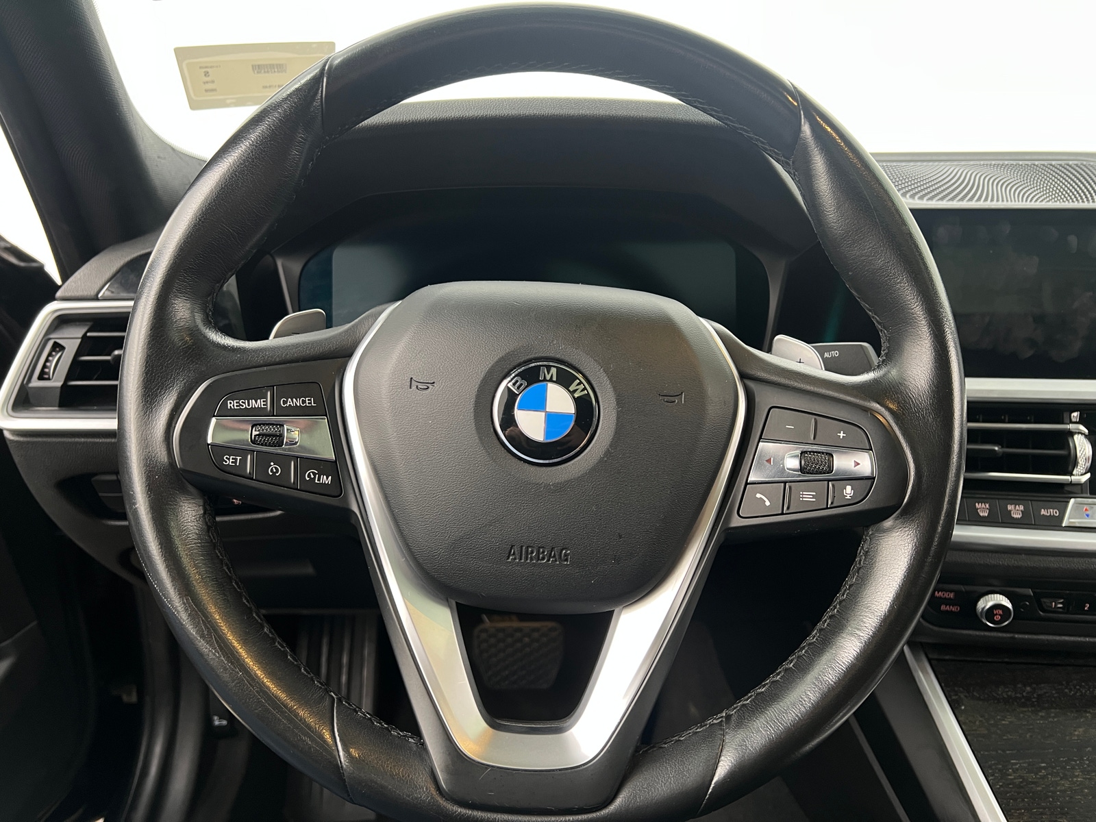 Thumbnail: 2020 BMW 3 Series - 4