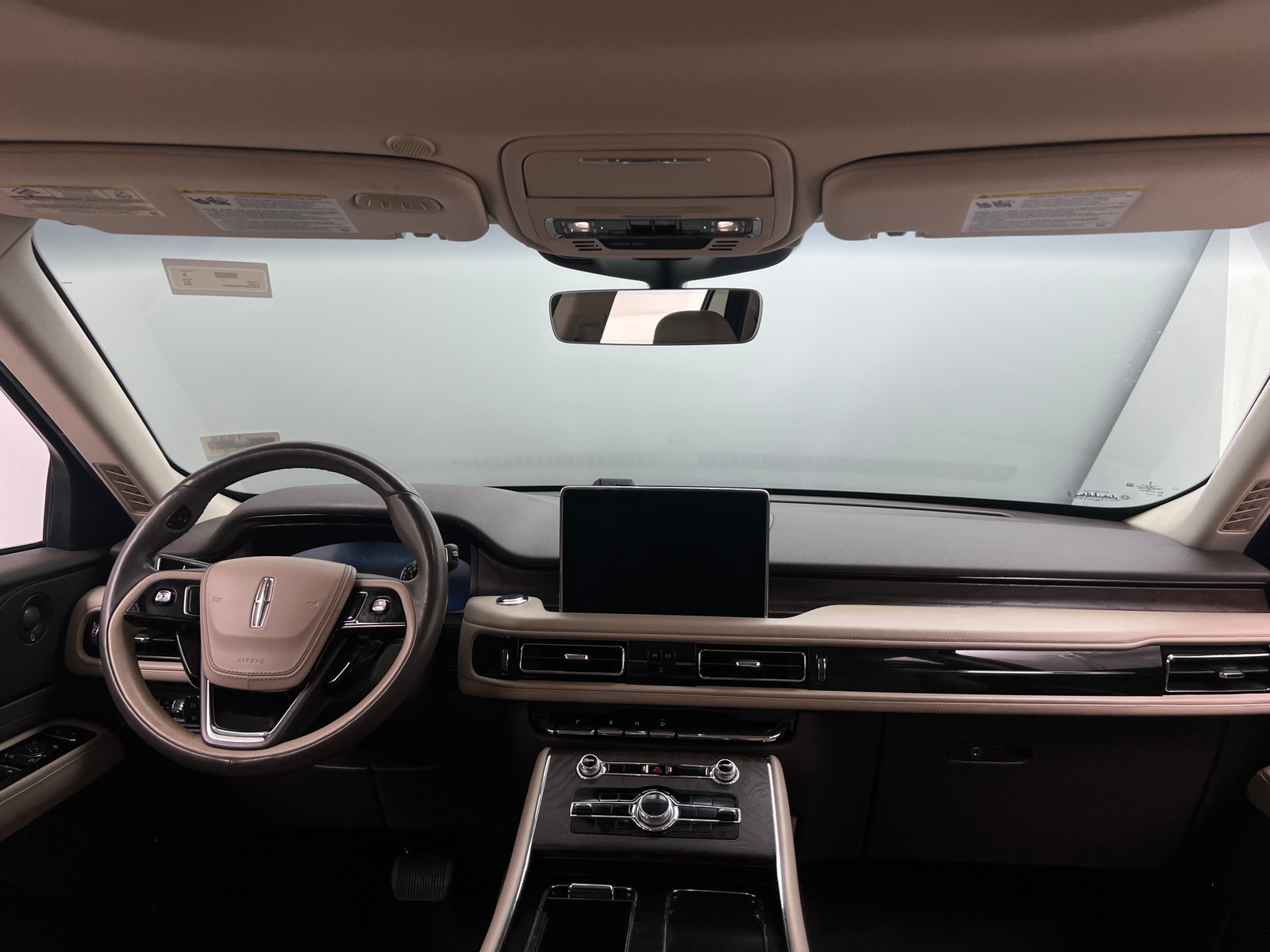 Thumbnail: 2022 Lincoln Aviator - 2