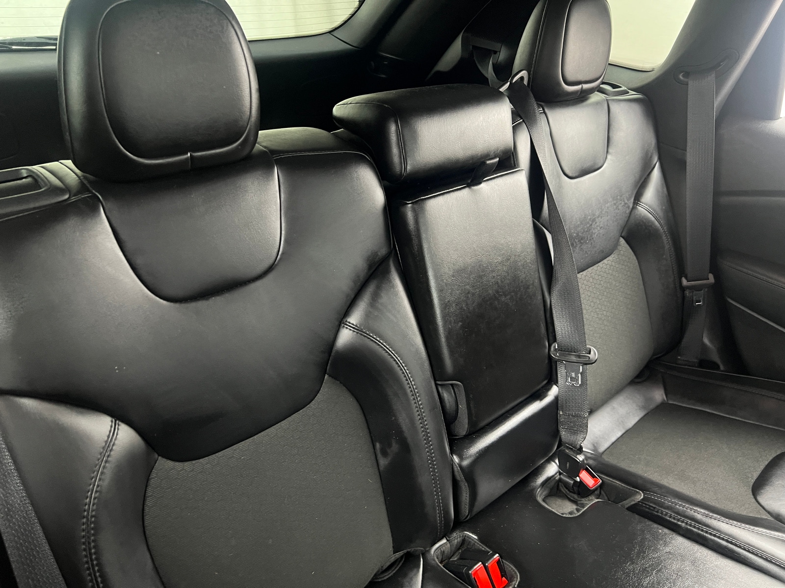 Thumbnail: 2021 Jeep Cherokee - 6