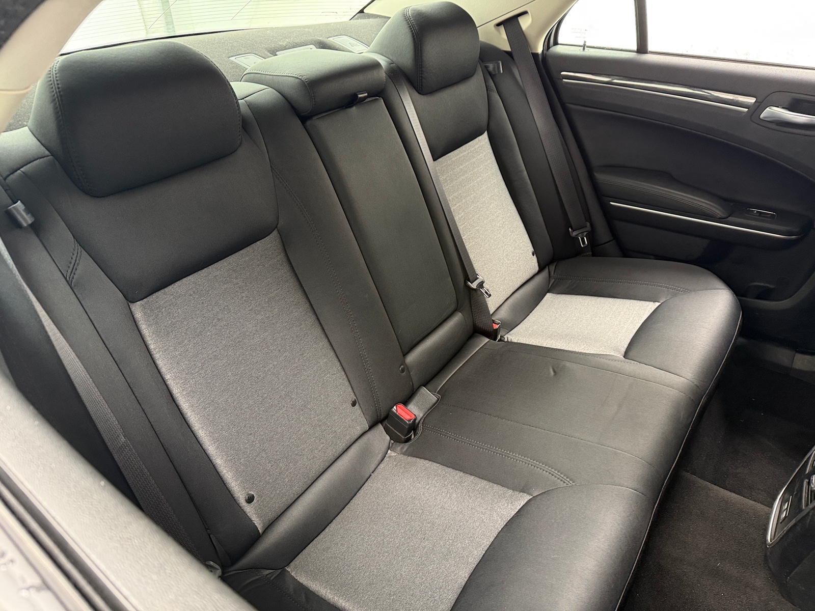 Thumbnail: 2021 Chrysler 300 - 6