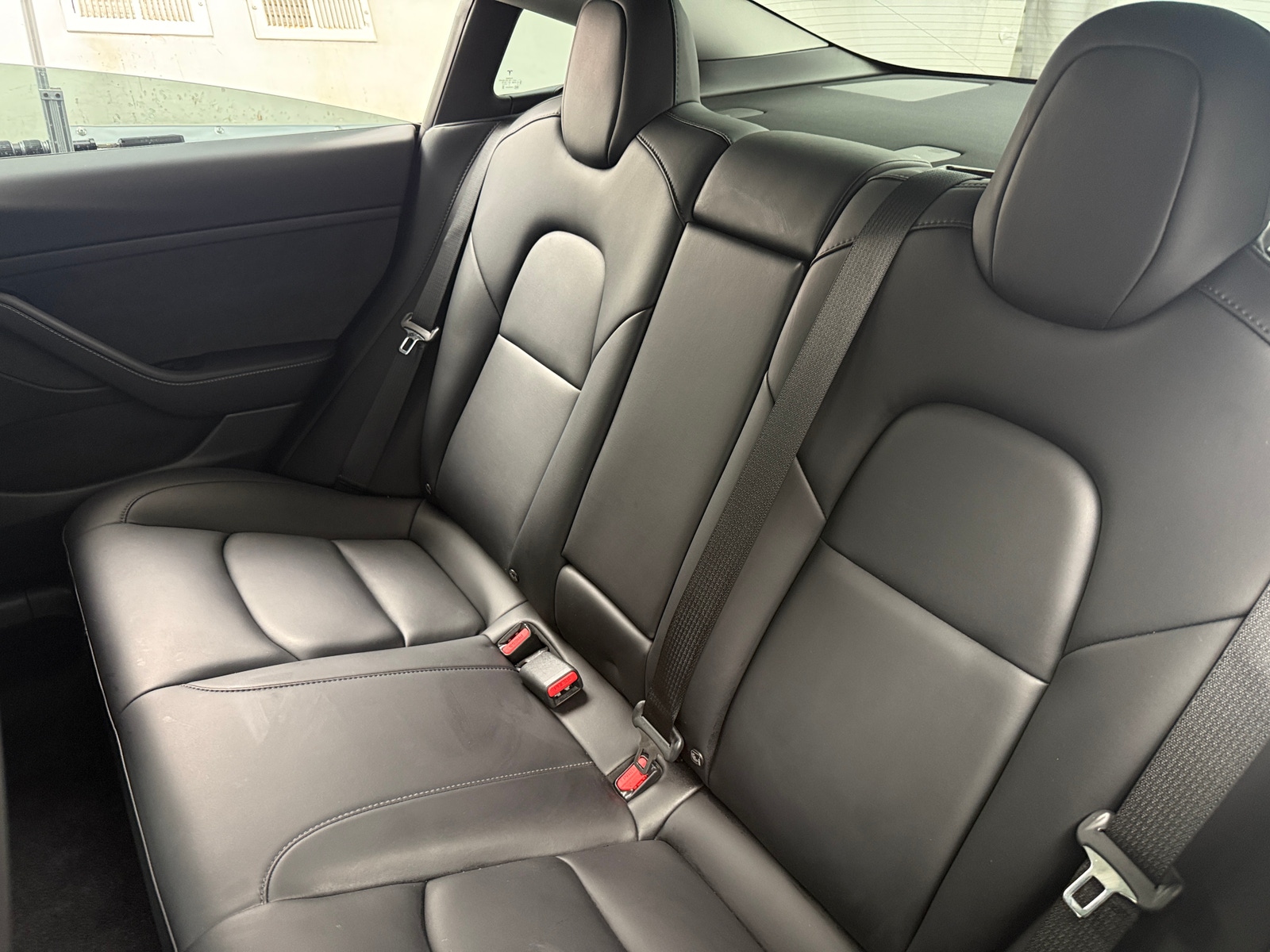 Thumbnail: 2022 Tesla Model 3 - 5