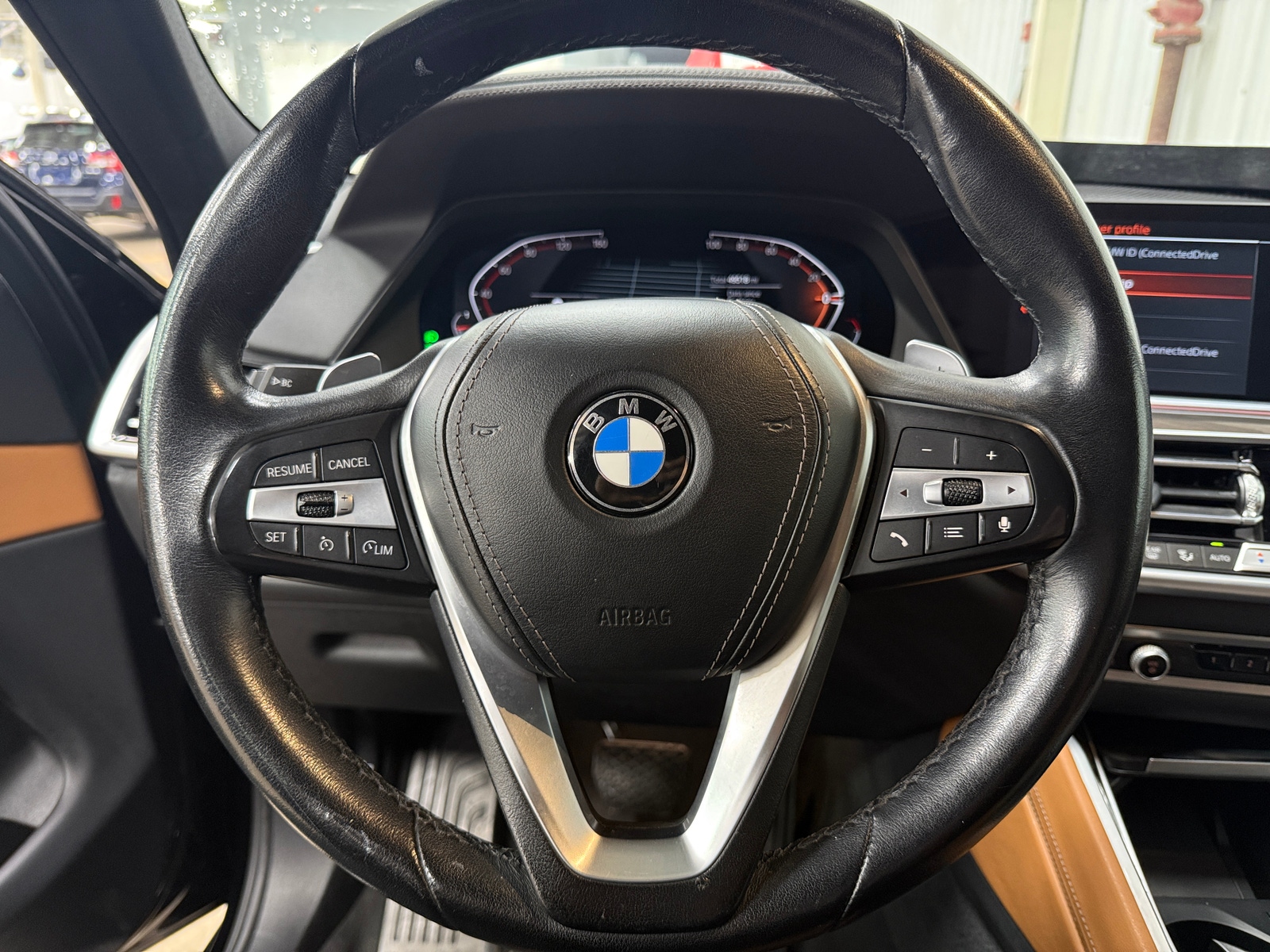 Thumbnail: 2023 BMW X6 - 4