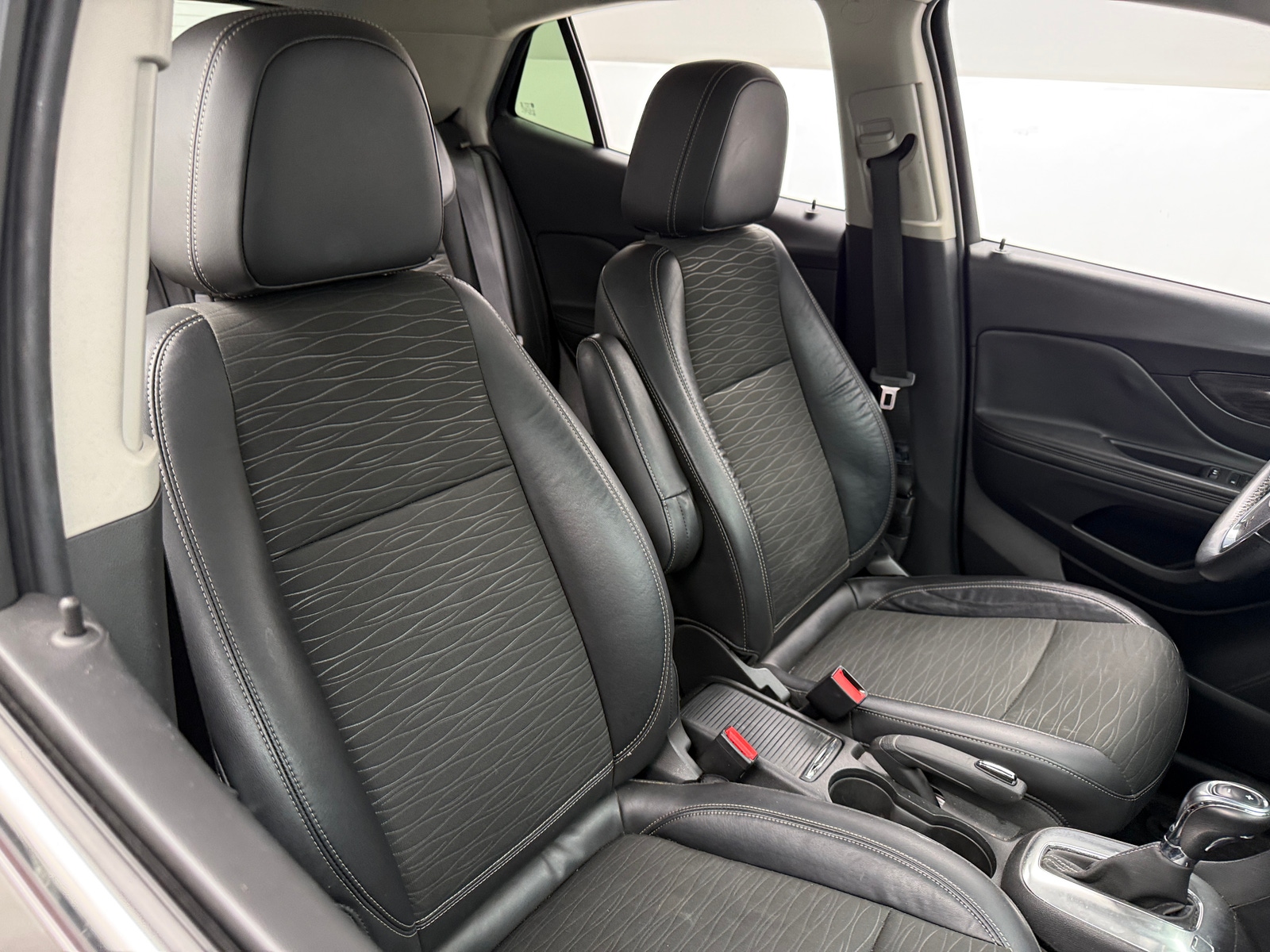 Thumbnail: 2016 Buick Encore - 2