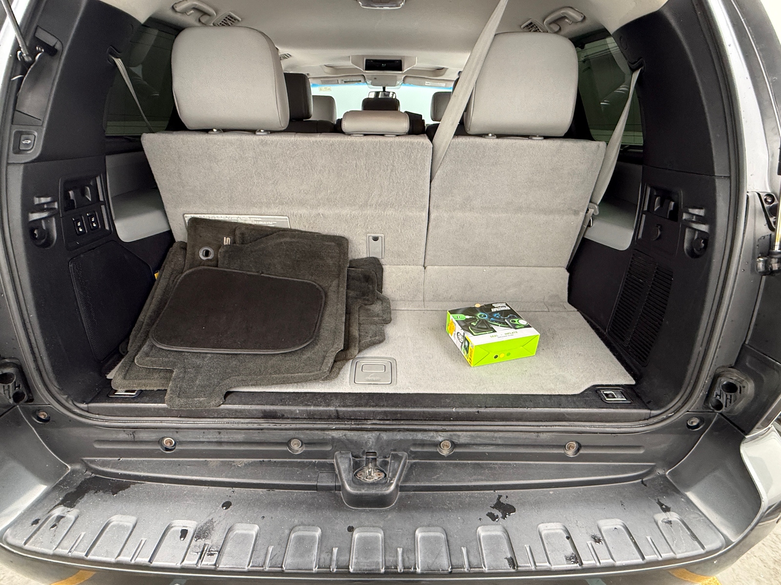 Thumbnail: 2017 Toyota Sequoia - 6